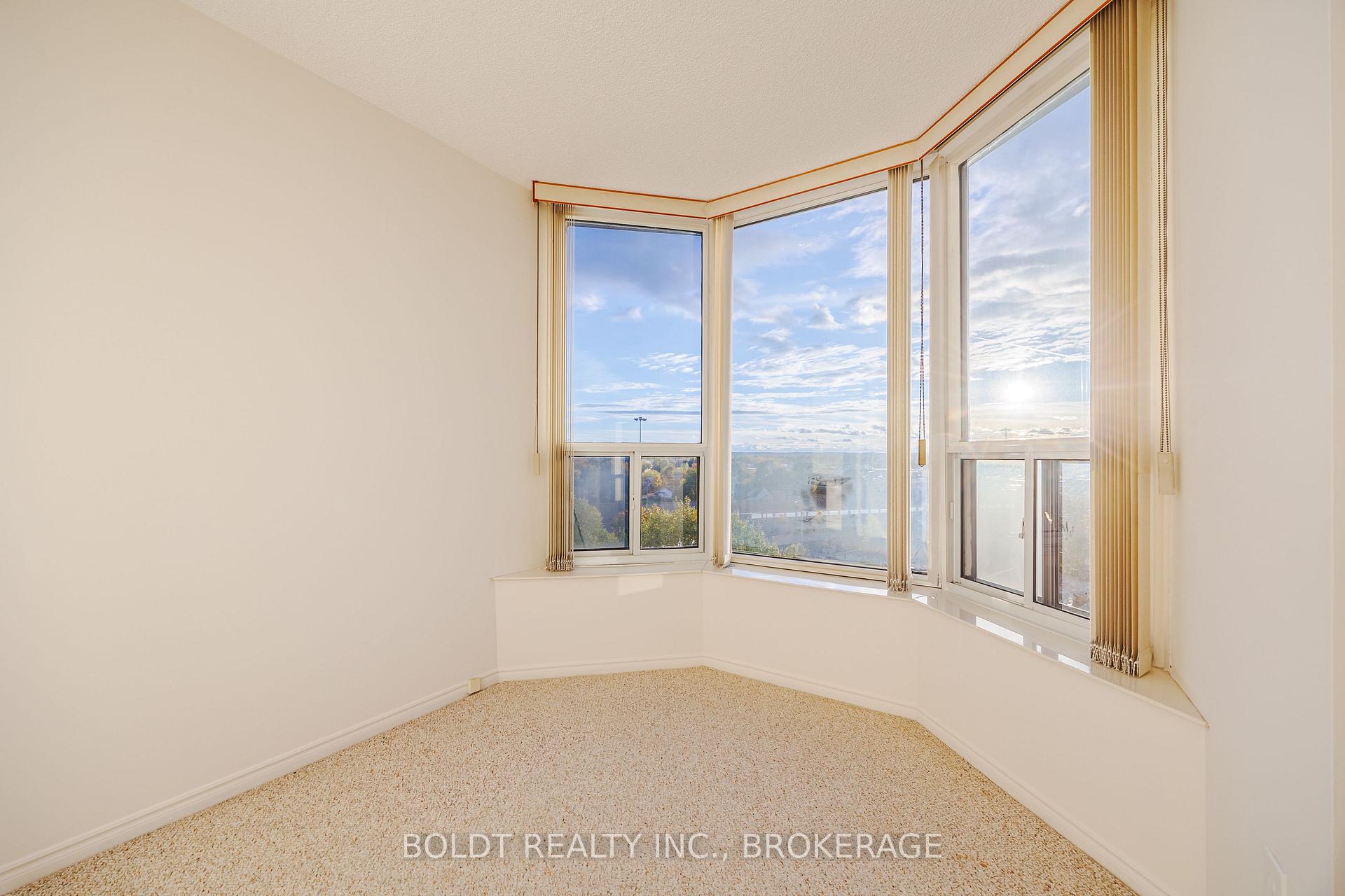 Photo 16 of Unit 809, 81 Scott Street, St. Catharines, Lakeport — HOMEH