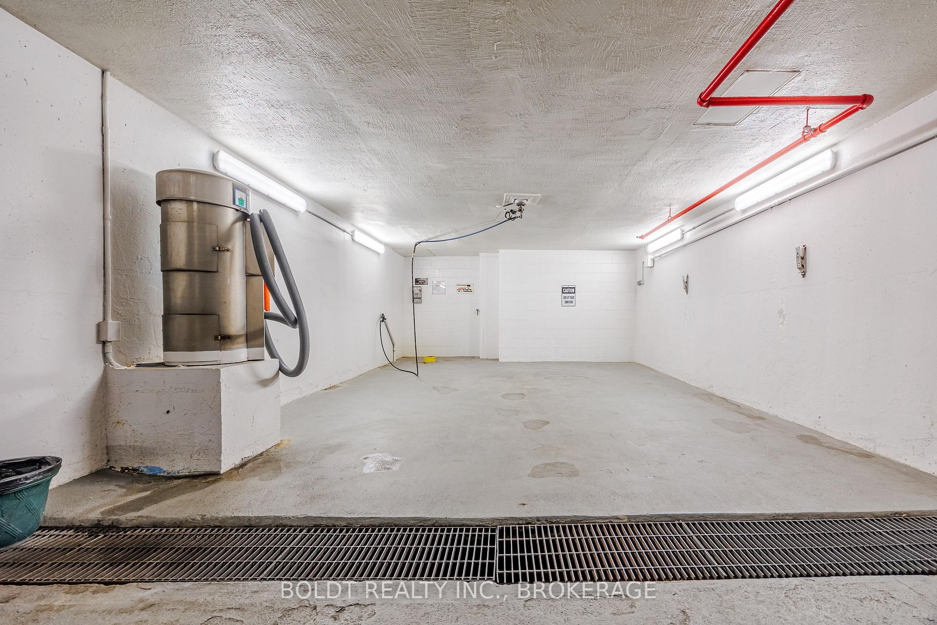 Photo 27 of Unit 809, 81 Scott Street, St. Catharines, Lakeport — HOMEH
