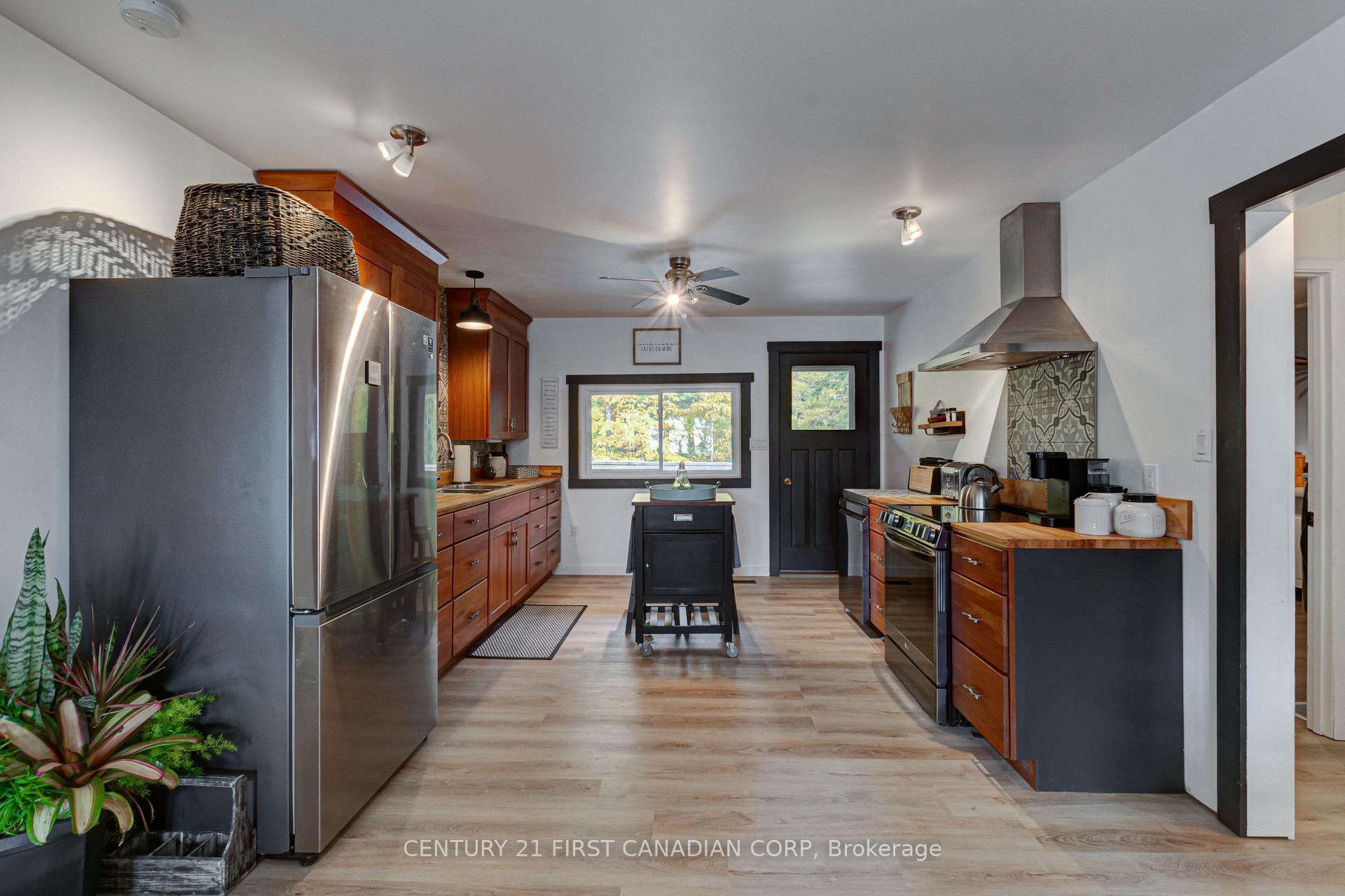 Photo 10 of 161 Brayside Street, Central Elgin, Rural Central Elgin — HOMEH