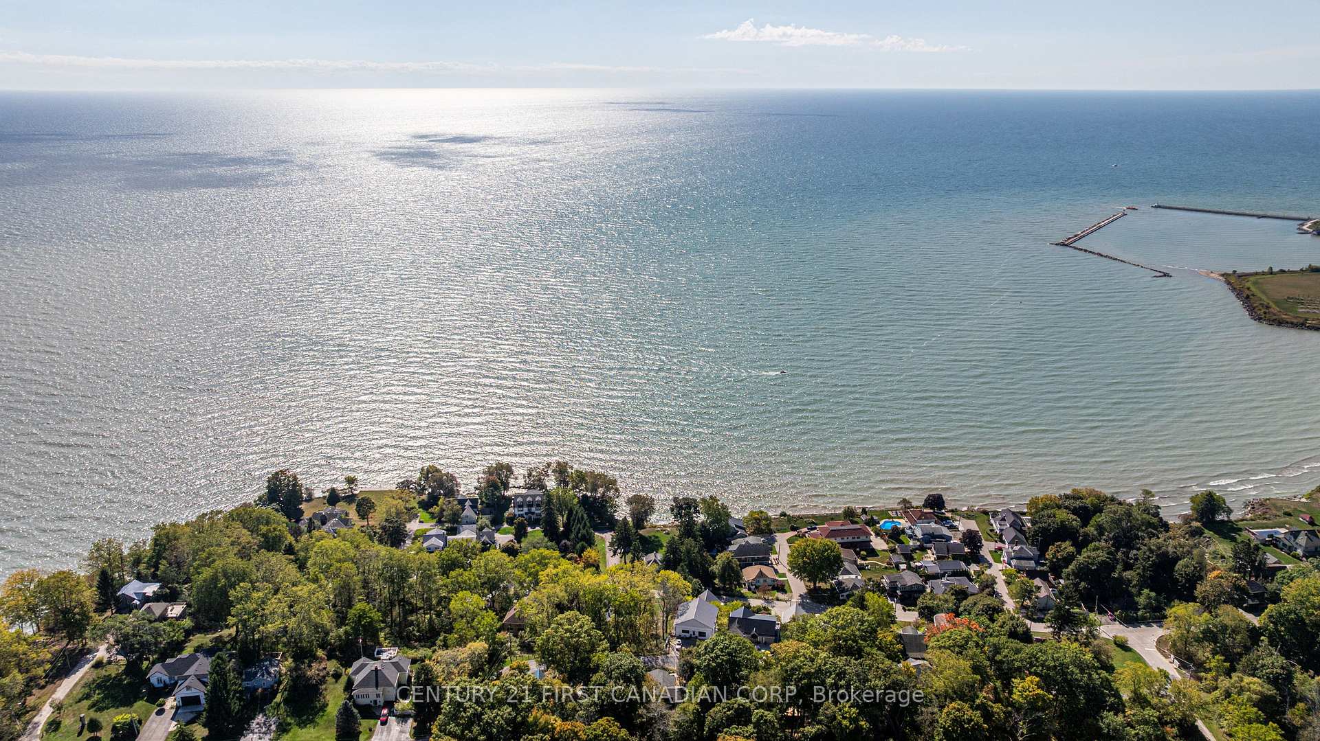 Photo 43 of 161 Brayside Street, Central Elgin, Rural Central Elgin — HOMEH