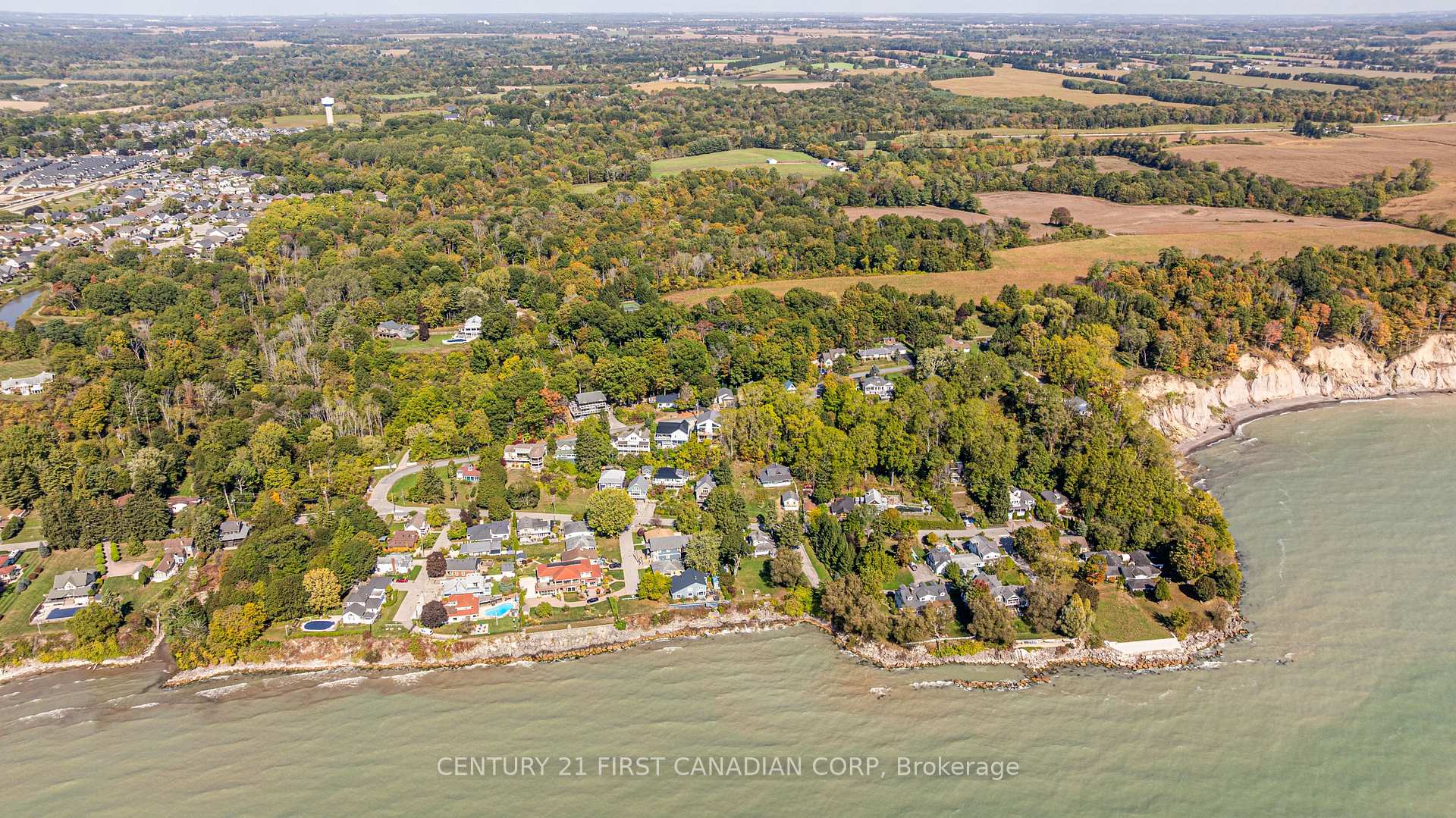 Photo 45 of 161 Brayside Street, Central Elgin, Rural Central Elgin — HOMEH