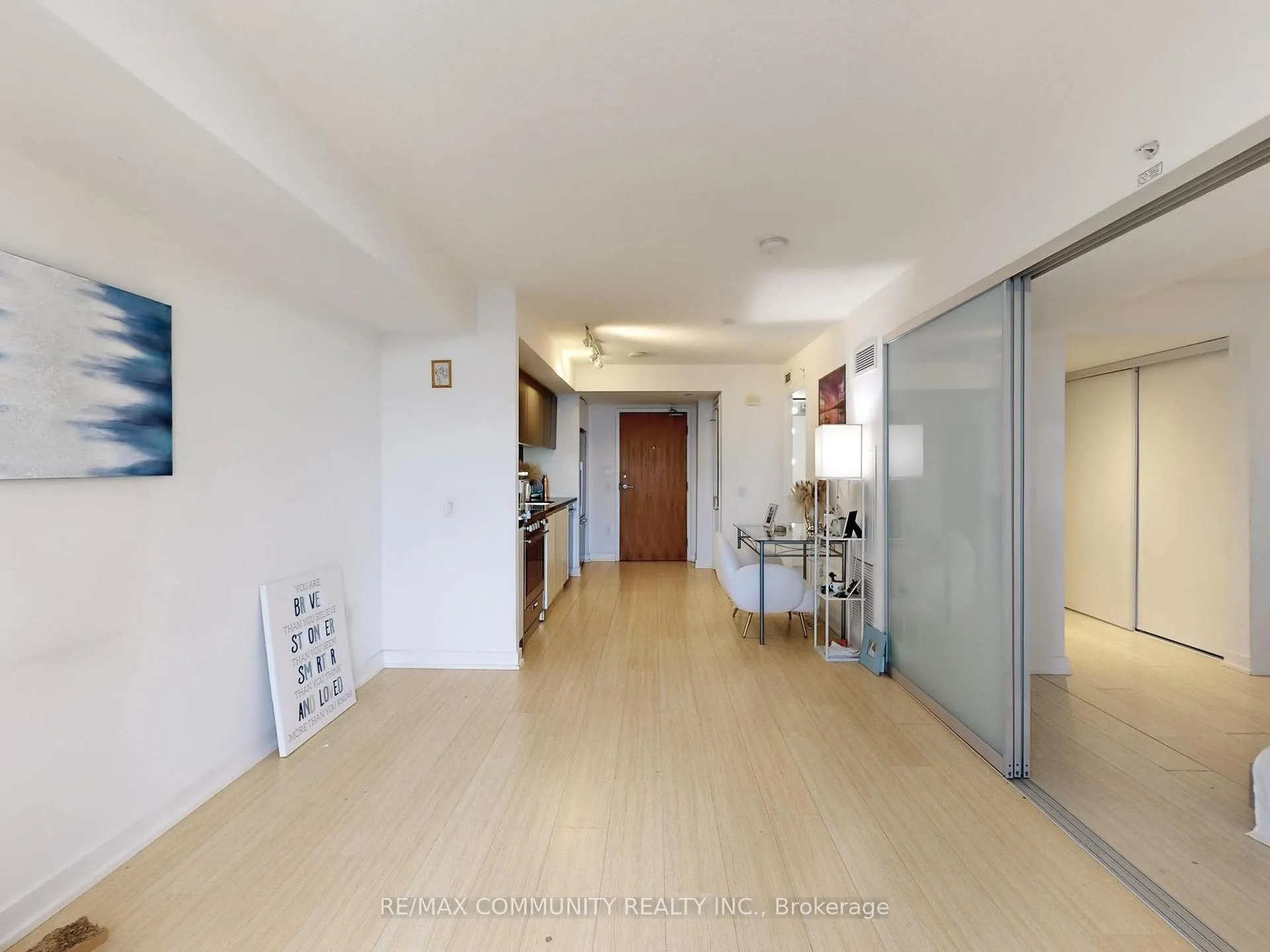 Photo 14 of Unit 2210, 85 Queens Wharf Road, Toronto, Waterfront Communities — HOMEH