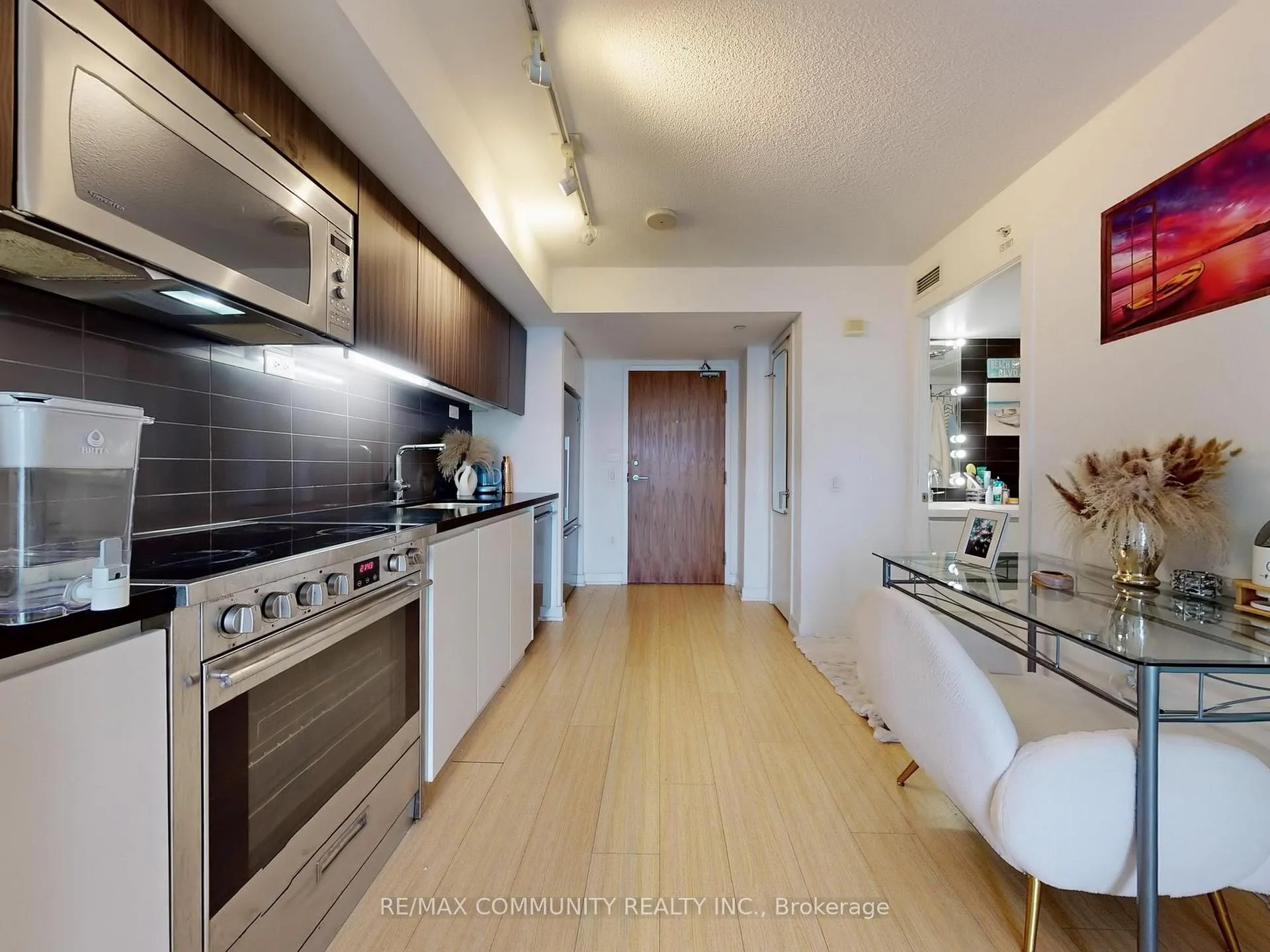 Photo 15 of Unit 2210, 85 Queens Wharf Road, Toronto, Waterfront Communities — HOMEH
