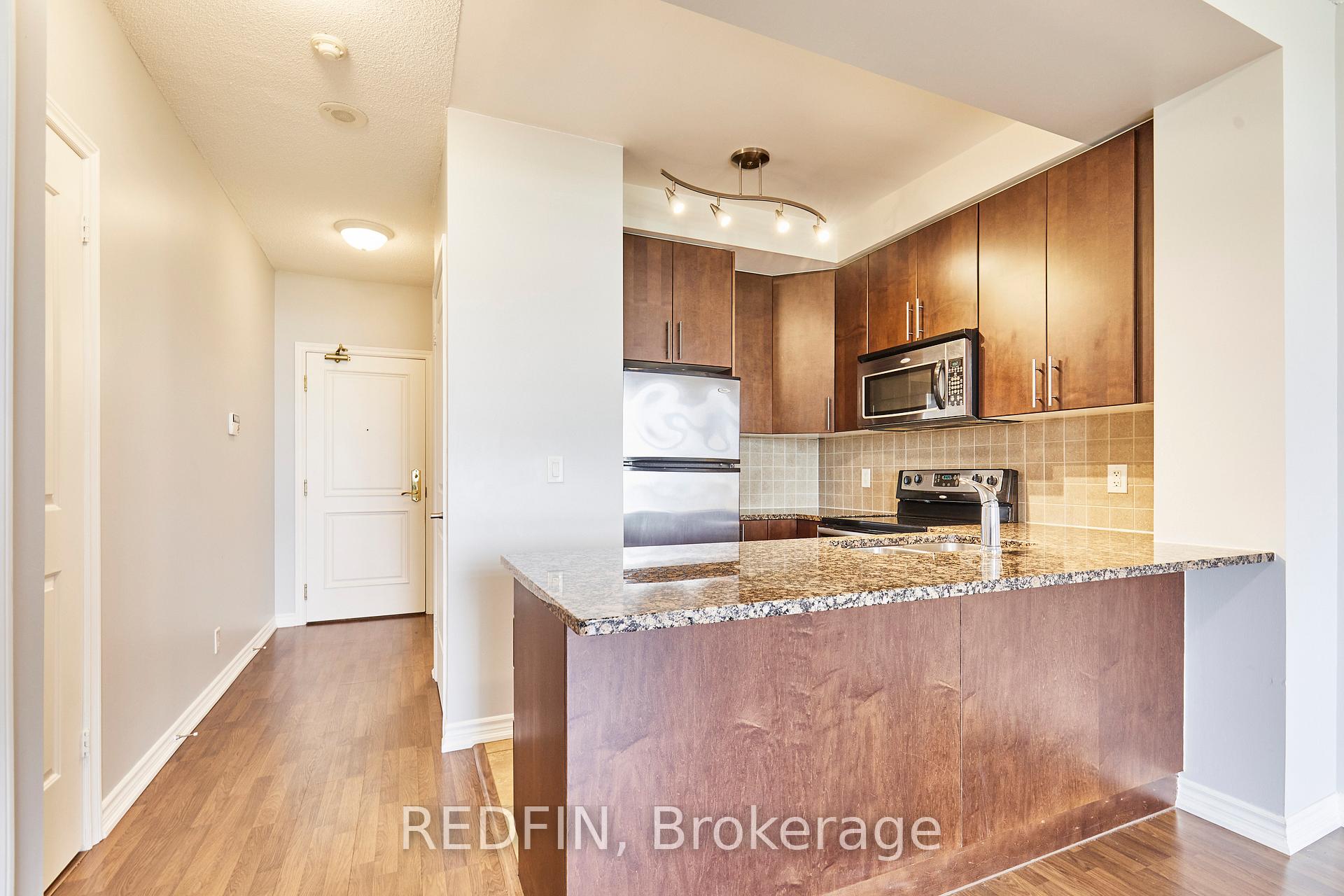 Photo 4 of Unit 1016, 9235 Jane Street, Vaughan, Maple — HOMEH
