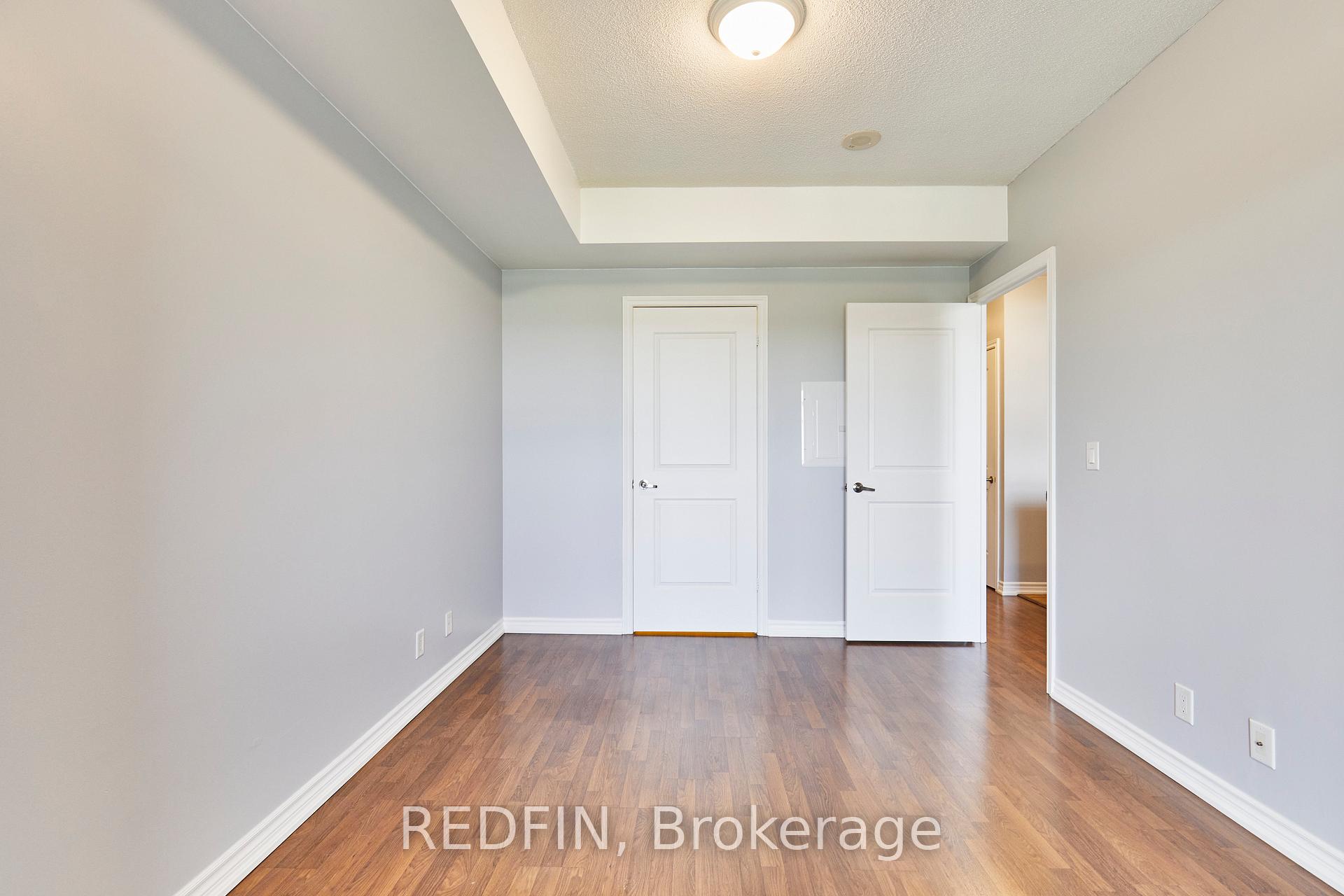 Photo 11 of Unit 1016, 9235 Jane Street, Vaughan, Maple — HOMEH