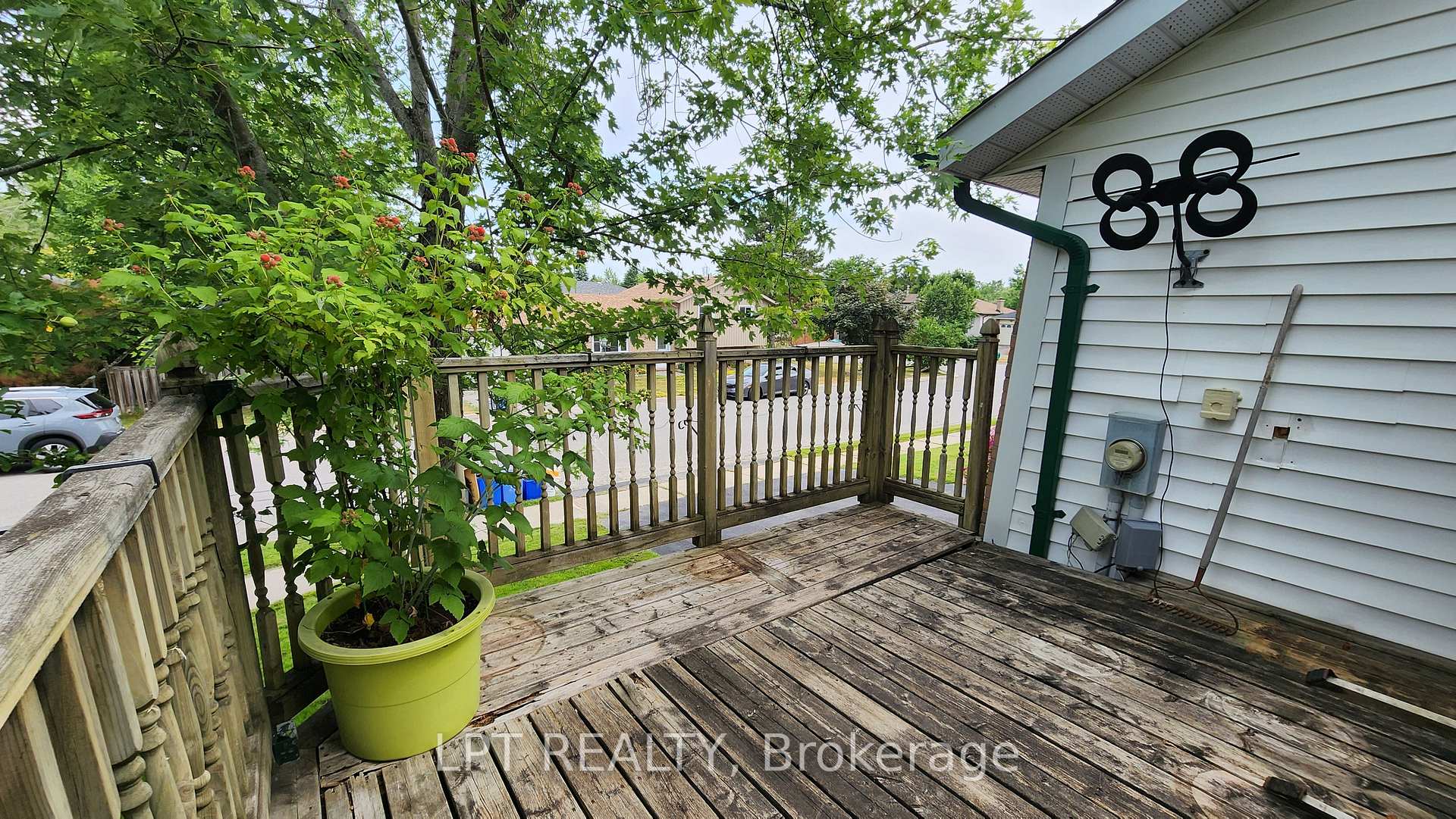 Photo 28 of 30 McConkey Place, Barrie, Allandale Heights — HOMEH
