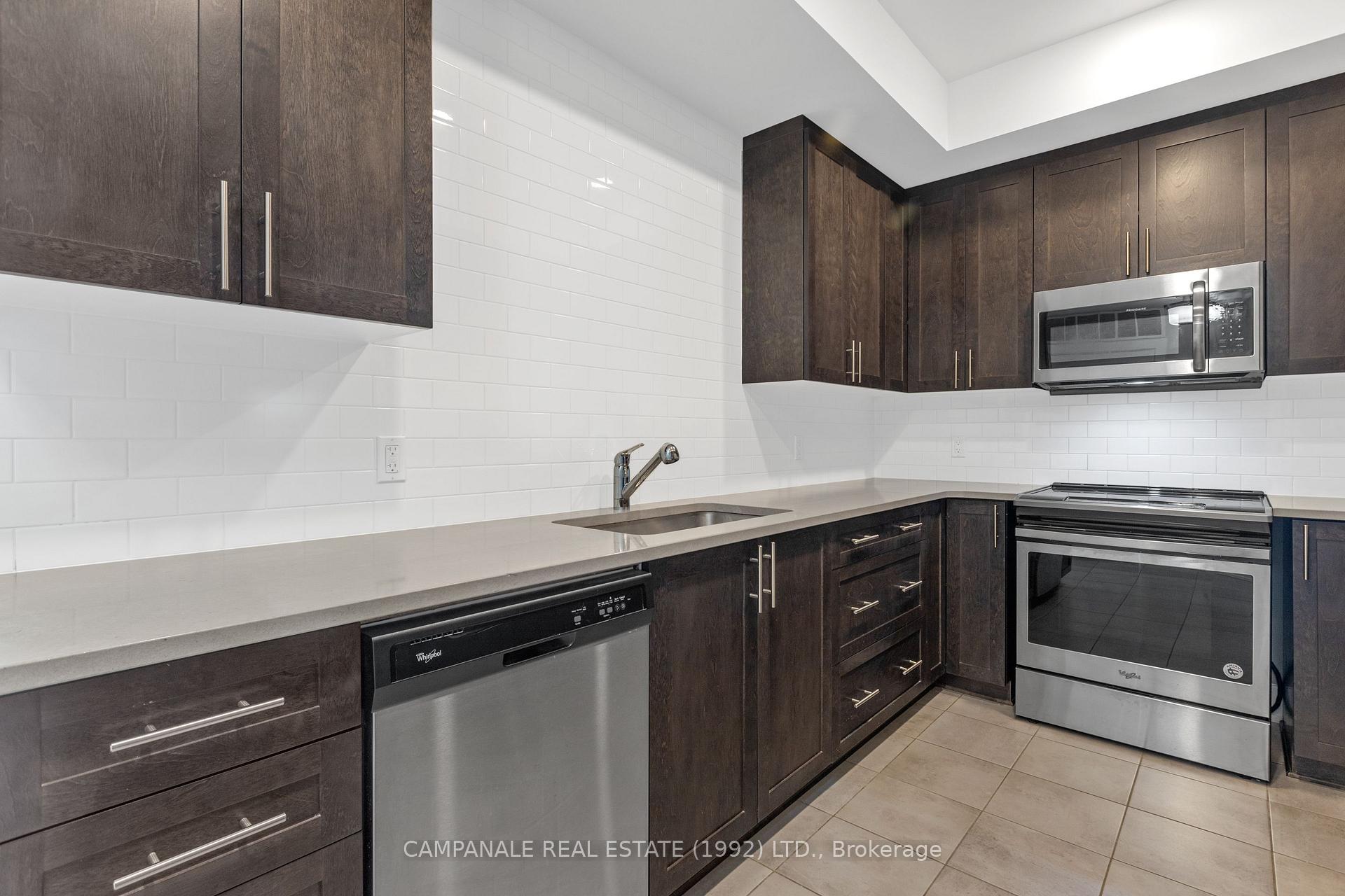 Photo 4 of 402-615 Longfields Drive, Ottawa, Barrhaven - Longfields — HOMEH