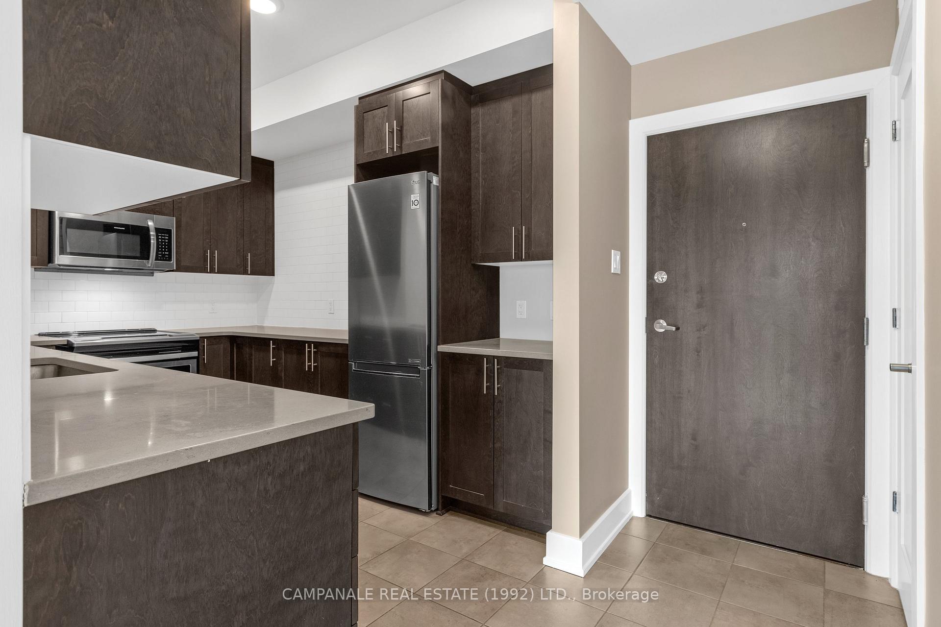 Photo 6 of 402-615 Longfields Drive, Ottawa, Barrhaven - Longfields — HOMEH