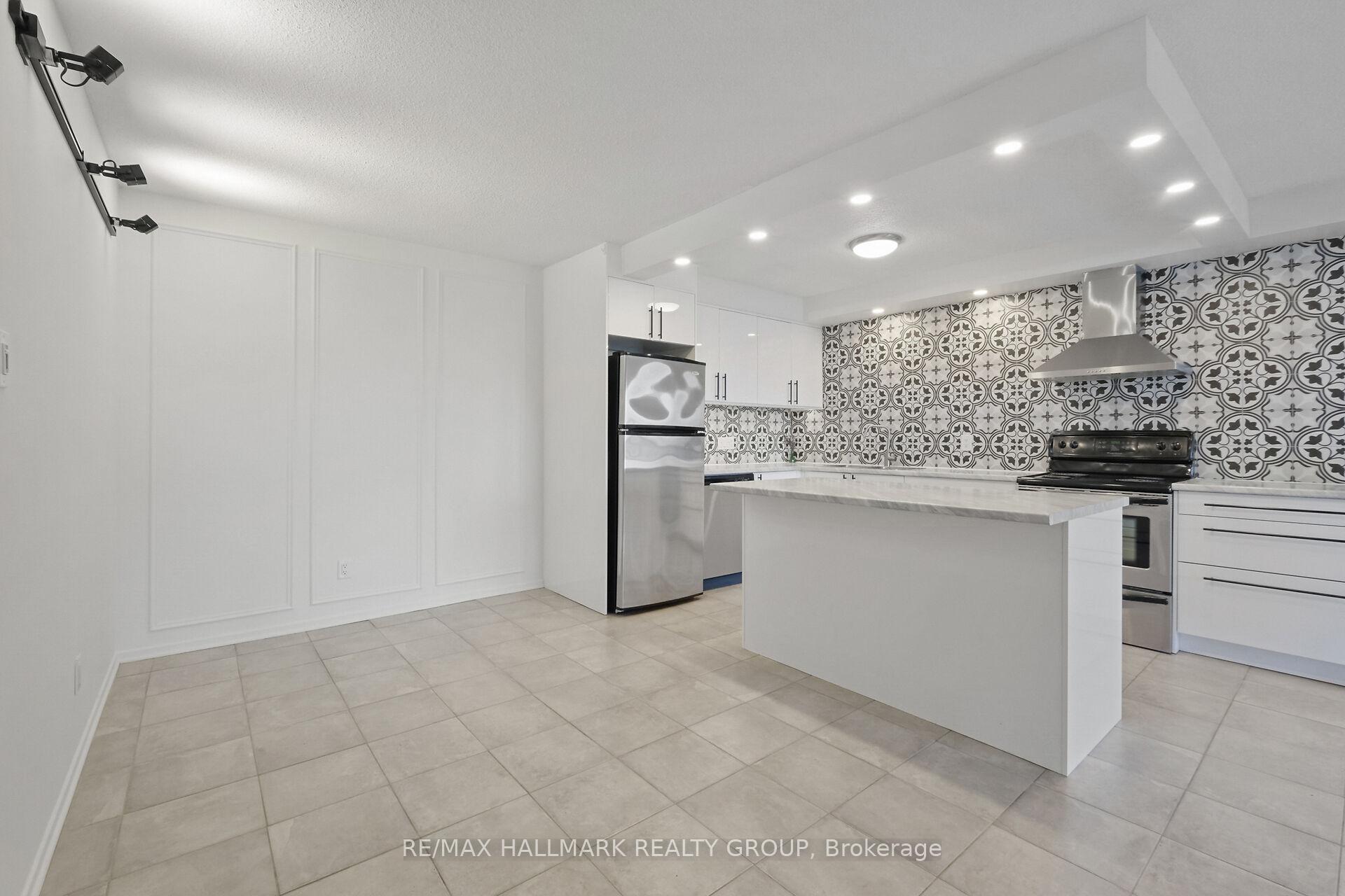 Photo 7 of Unit 1904, 900 Dynes Road, Ottawa, Carleton Square — HOMEH