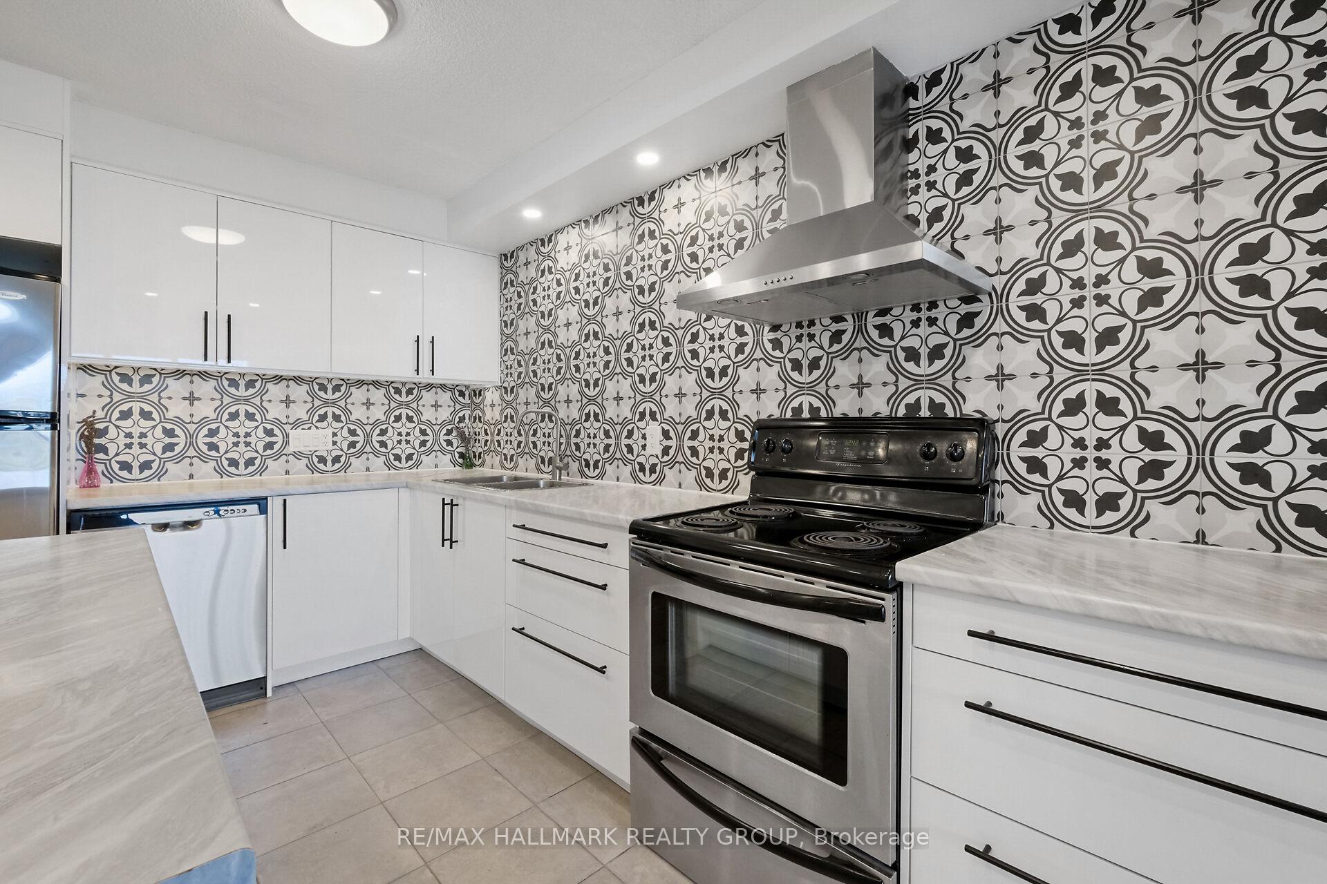Photo 9 of Unit 1904, 900 Dynes Road, Ottawa, Carleton Square — HOMEH