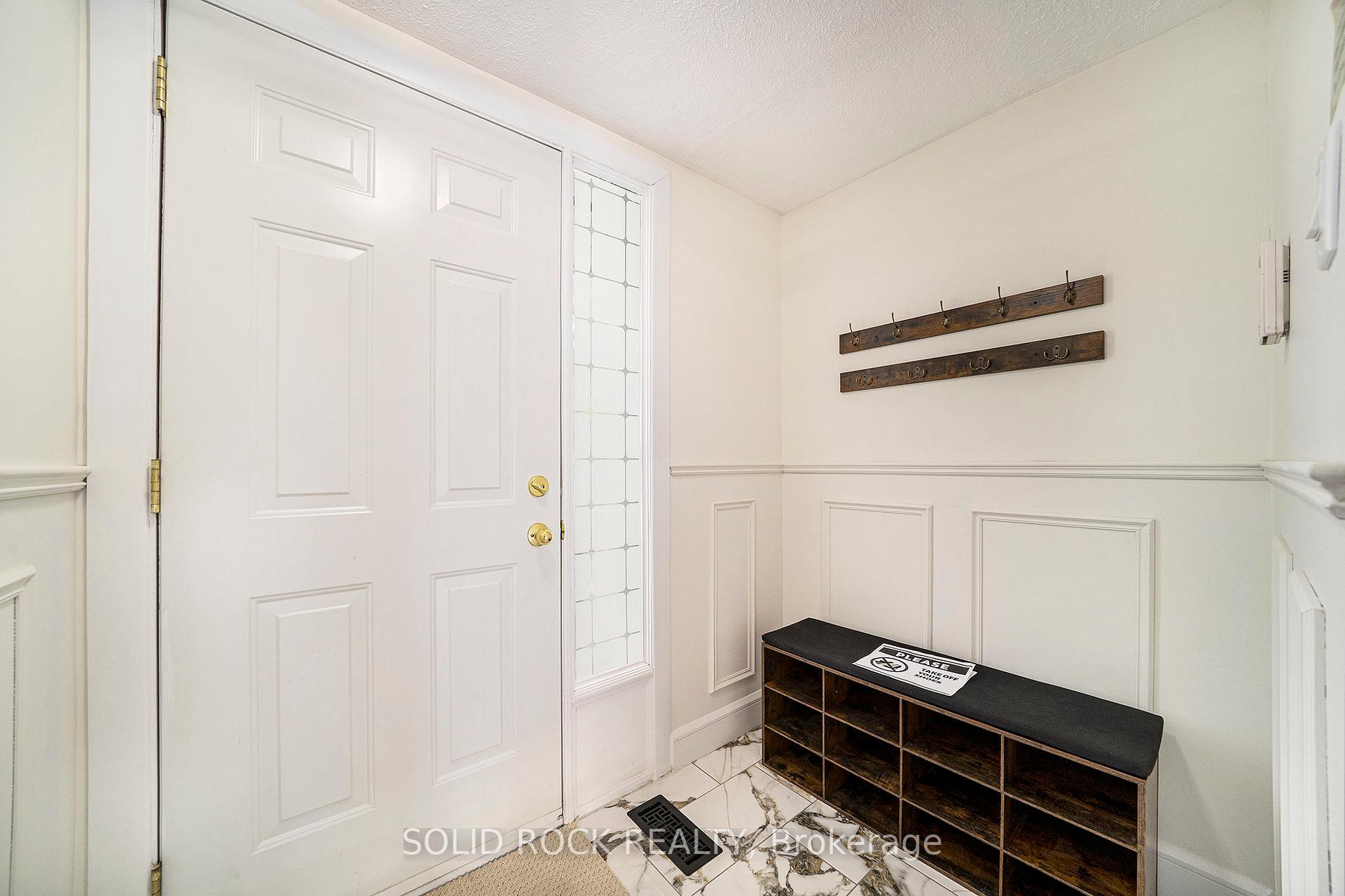 Photo 3 of Unit 1, 1641 Heatherington Road, Ottawa, Heron Gate/Industrial Park — HOMEH