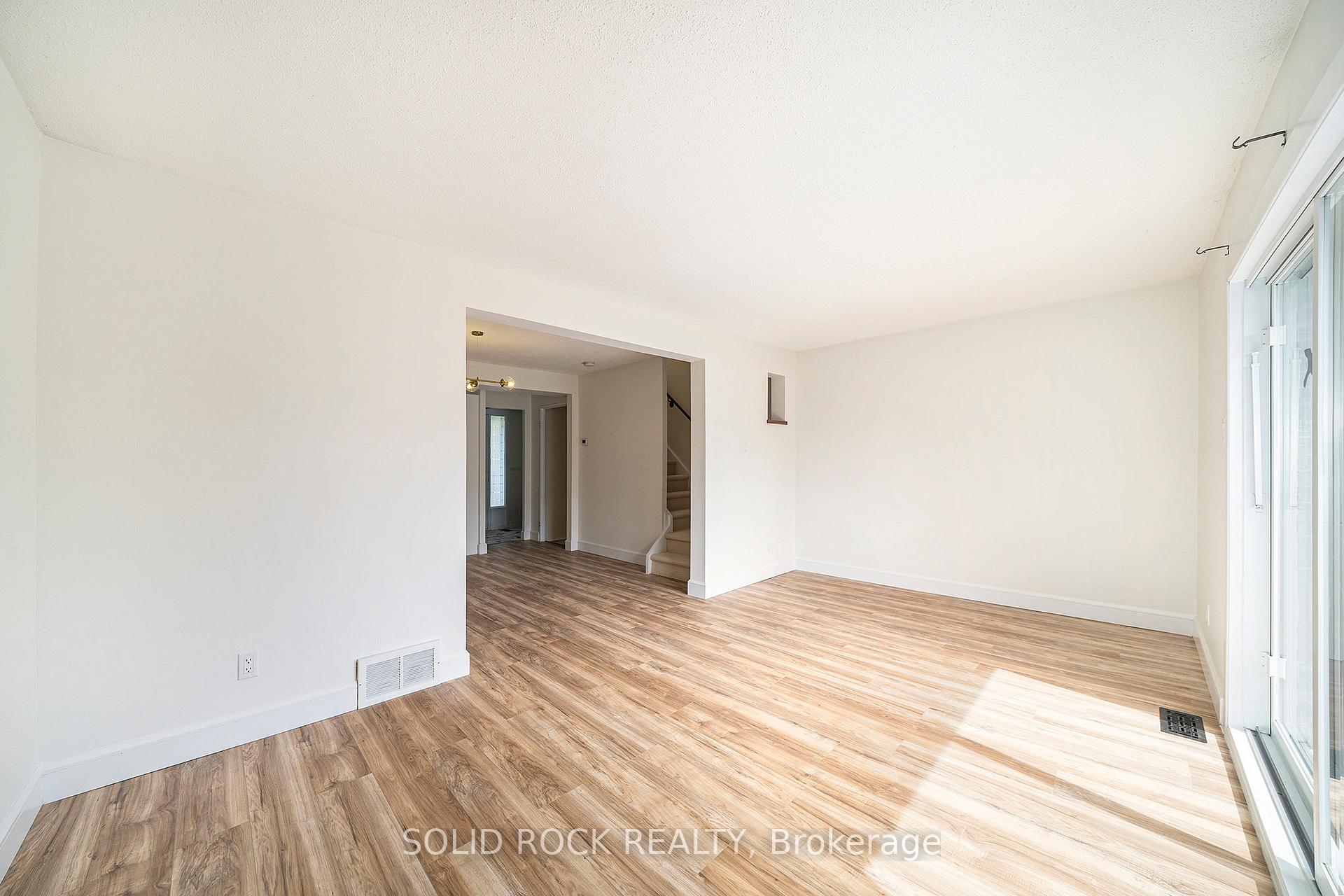 Photo 5 of Unit 1, 1641 Heatherington Road, Ottawa, Heron Gate/Industrial Park — HOMEH