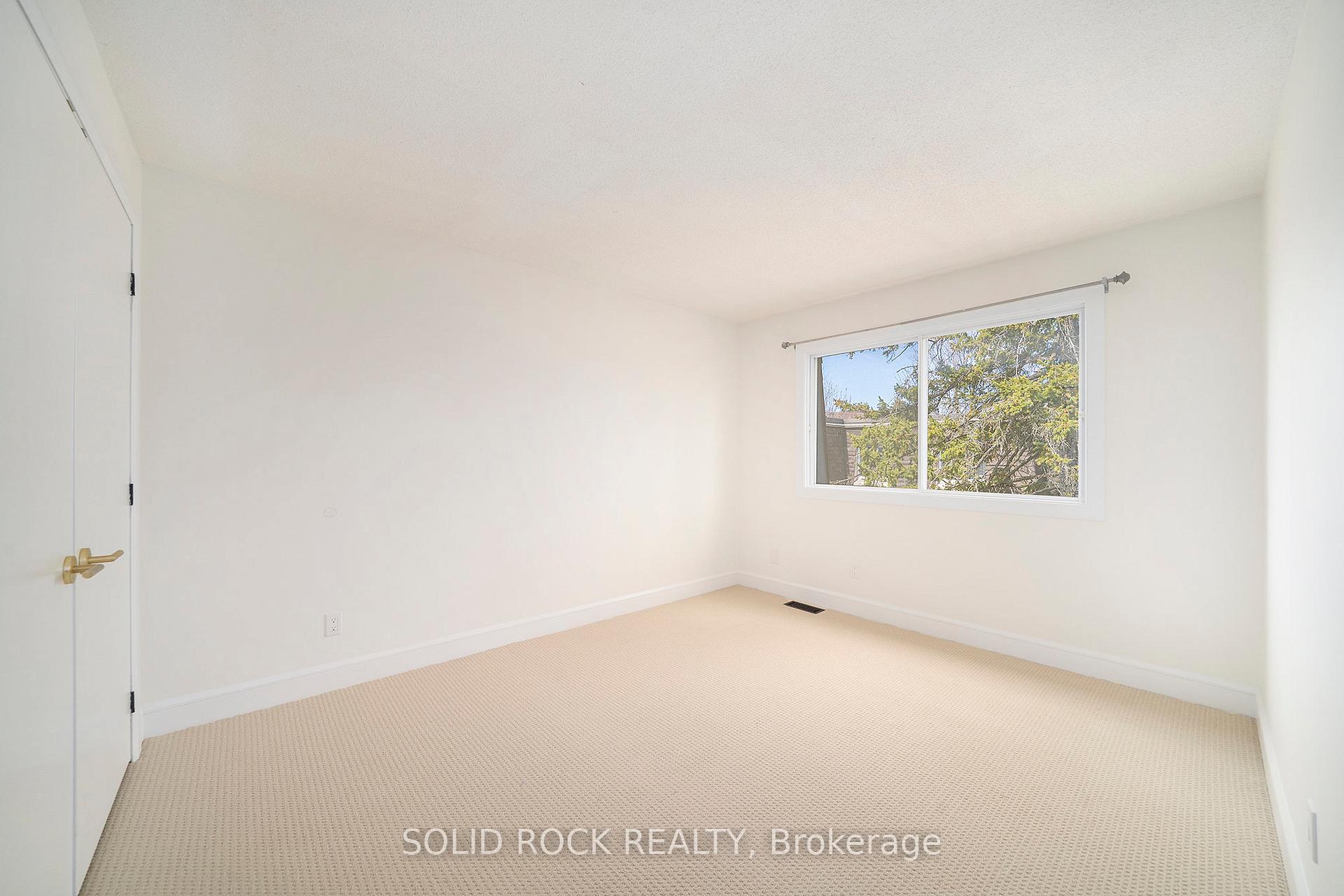 Photo 11 of Unit 1, 1641 Heatherington Road, Ottawa, Heron Gate/Industrial Park — HOMEH