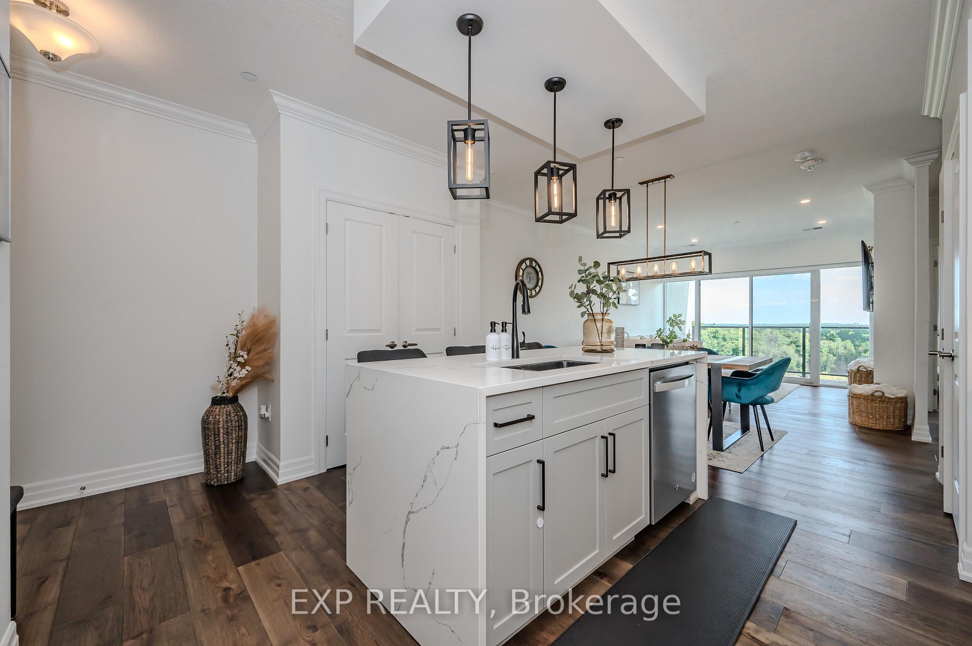 Photo 2 of Unit 903, 1880 Gordon Street, Guelph, Pineridge/Westminster Woods — HOMEH