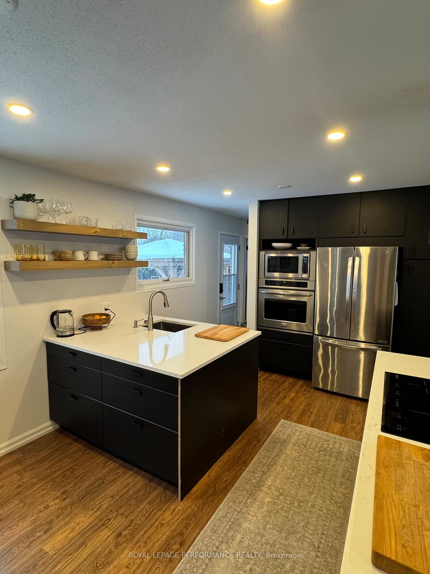 Photo 13 of 14 Stillwater Drive, Ottawa, Crystal Beach — HOMEH
