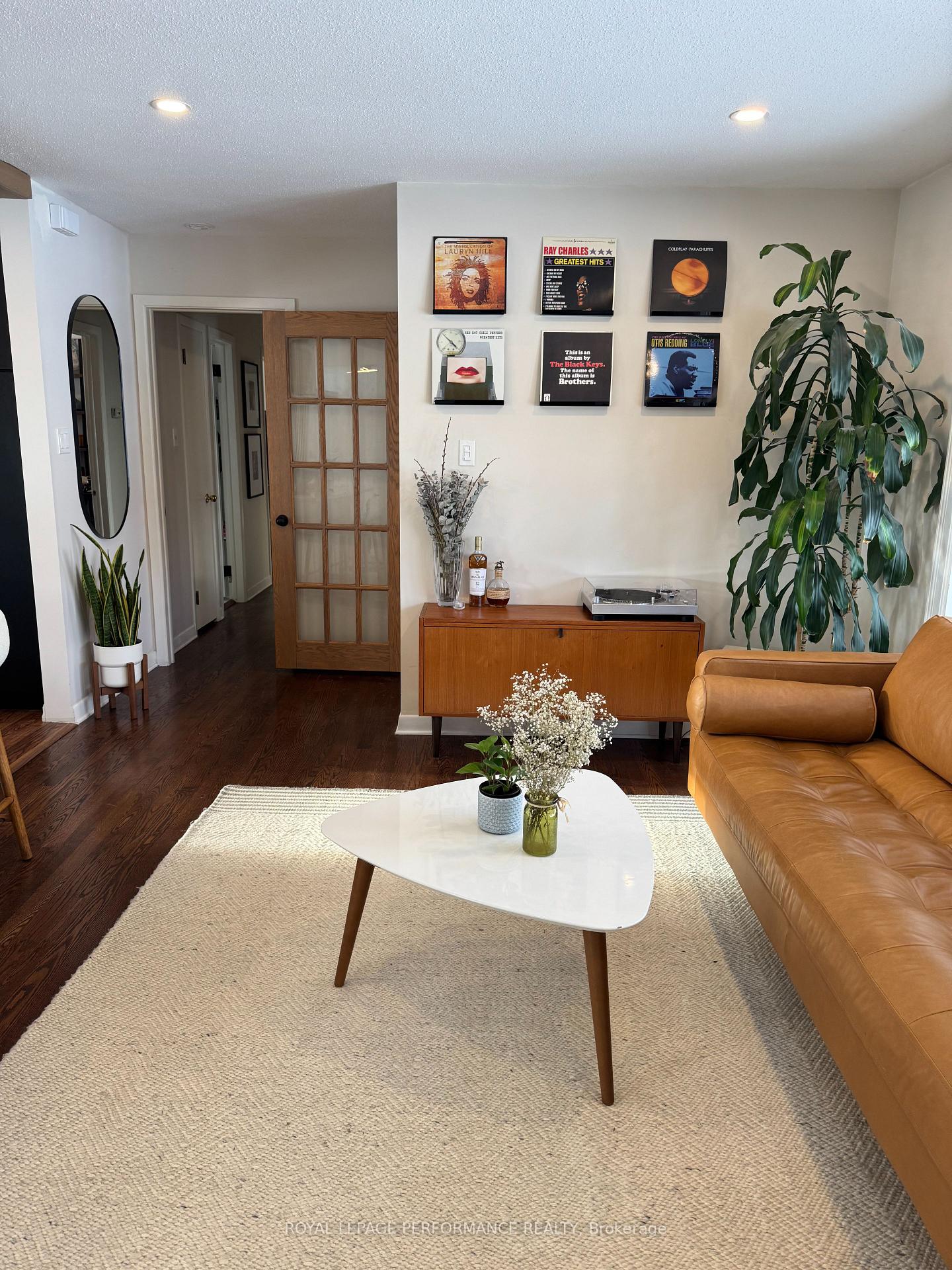 Photo 17 of 14 Stillwater Drive, Ottawa, Crystal Beach — HOMEH