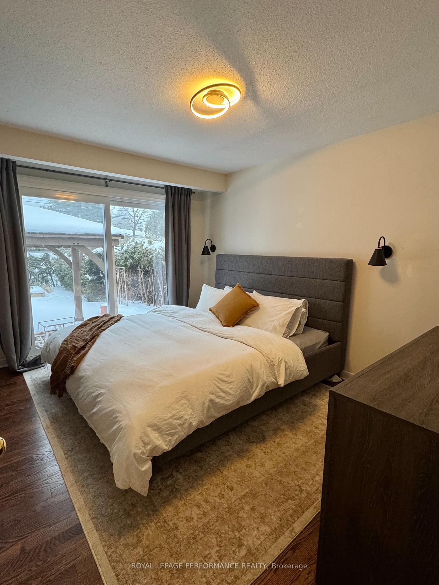 Photo 19 of 14 Stillwater Drive, Ottawa, Crystal Beach — HOMEH