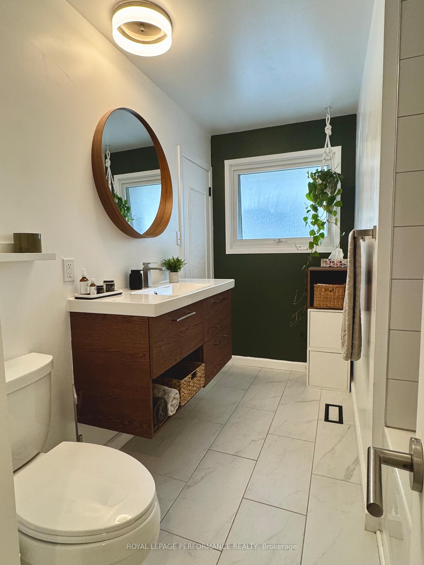 Photo 21 of 14 Stillwater Drive, Ottawa, Crystal Beach — HOMEH