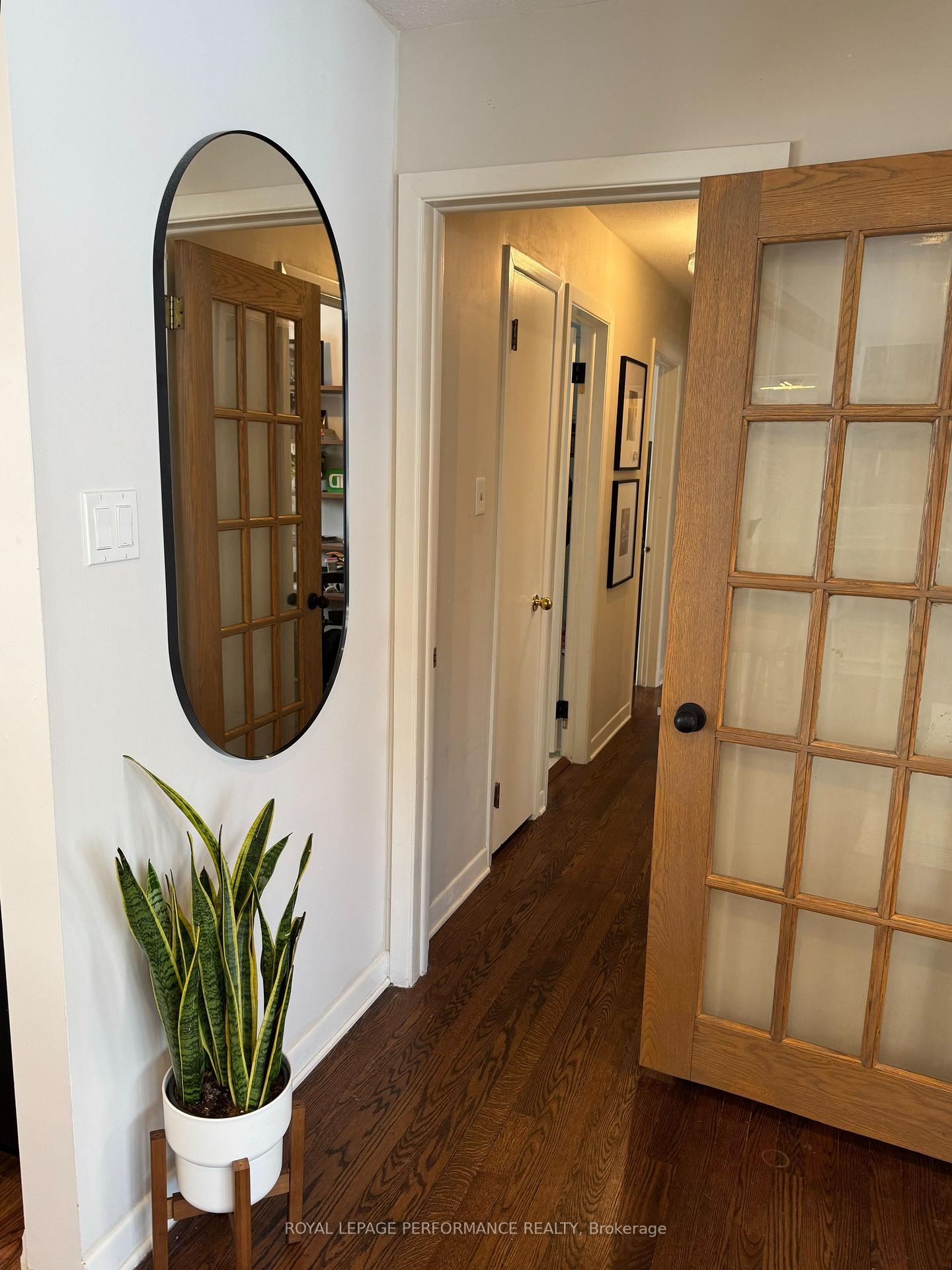 Photo 25 of 14 Stillwater Drive, Ottawa, Crystal Beach — HOMEH
