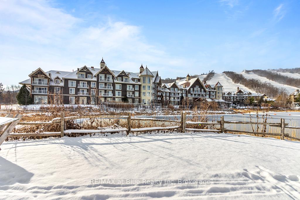 Photo 5 of Unit 449, 220 Gord Canning Drive E, Blue Mountains — HOMEH