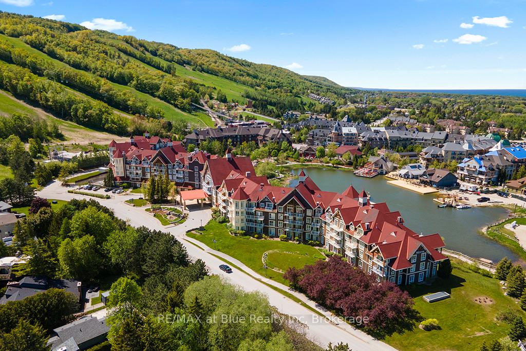 Photo 6 of Unit 449, 220 Gord Canning Drive E, Blue Mountains — HOMEH