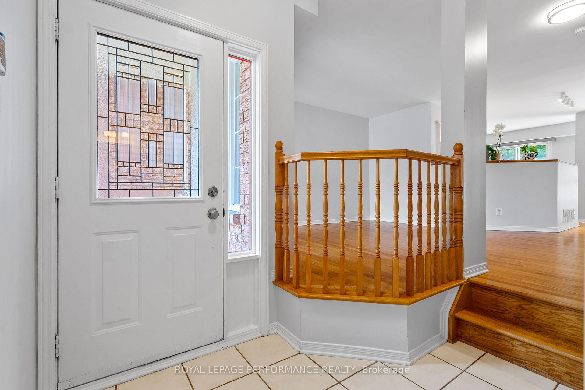 Photo 5 of 1308 Silvestri Crescent, Ottawa, Carson Grove — HOMEH