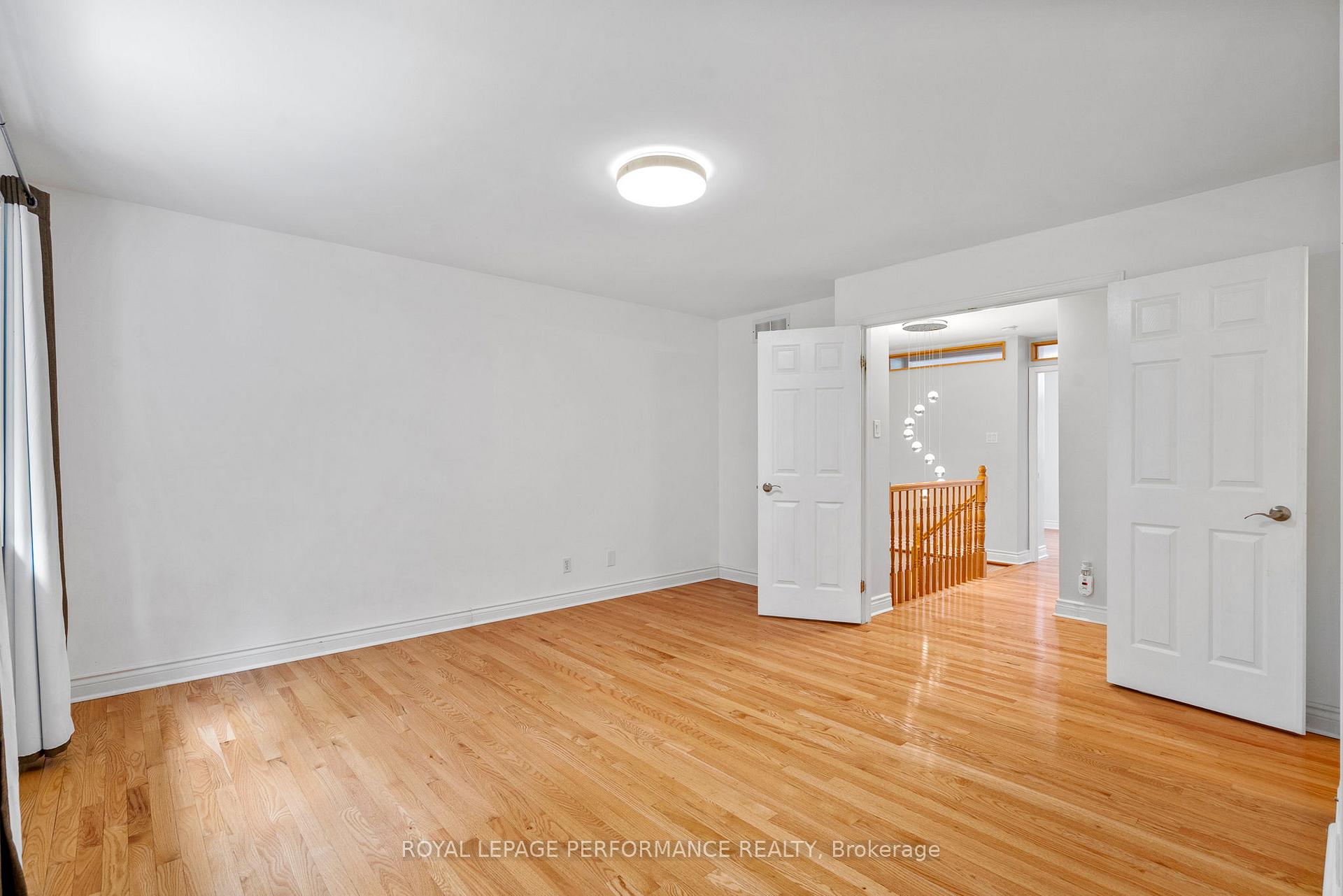 Photo 19 of 1308 Silvestri Crescent, Ottawa, Carson Grove — HOMEH