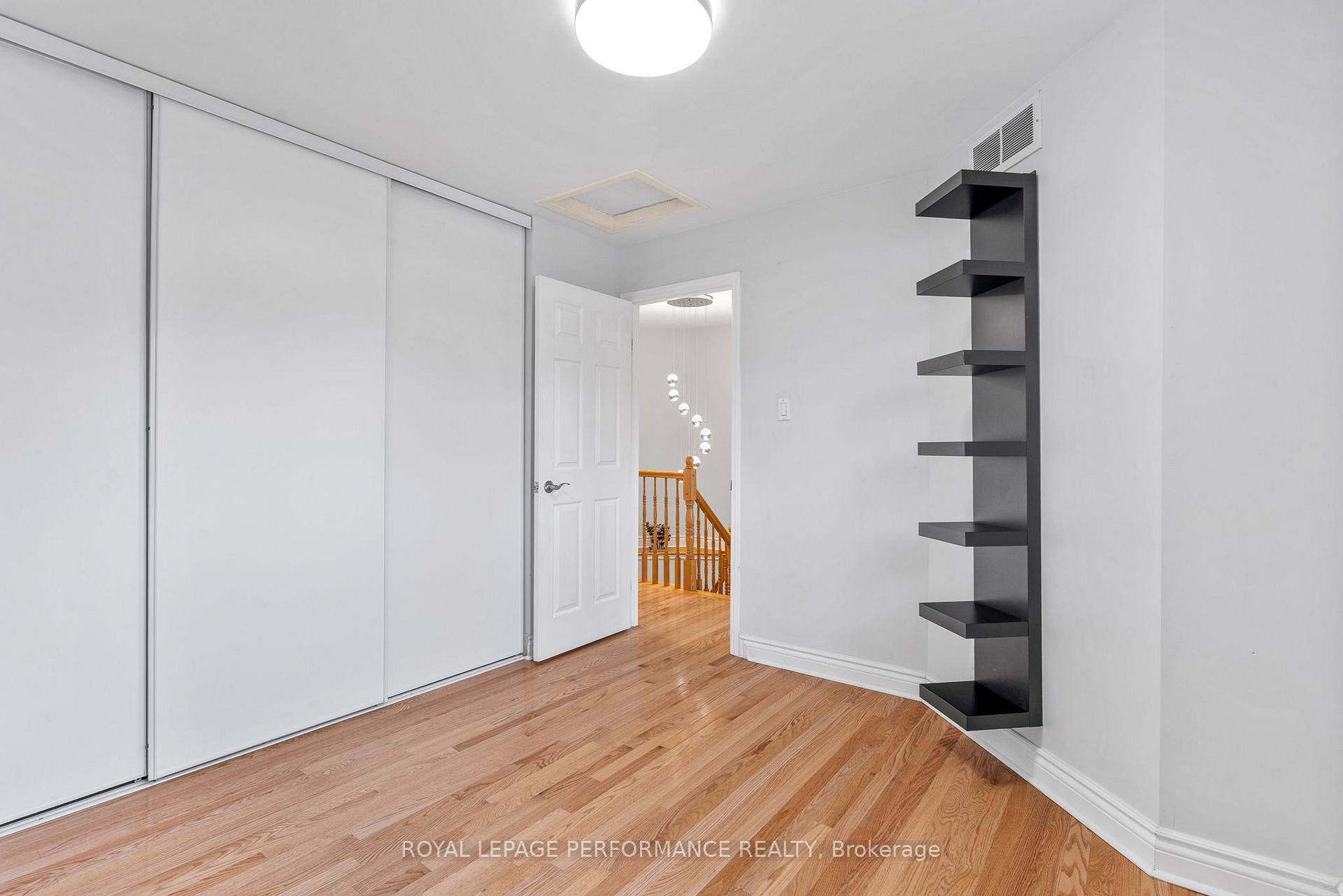 Photo 21 of 1308 Silvestri Crescent, Ottawa, Carson Grove — HOMEH