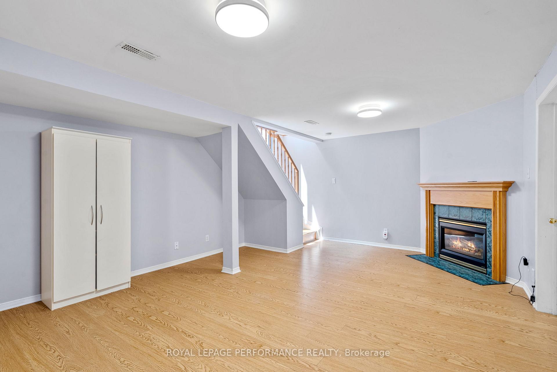 Photo 38 of 1308 Silvestri Crescent, Ottawa, Carson Grove — HOMEH