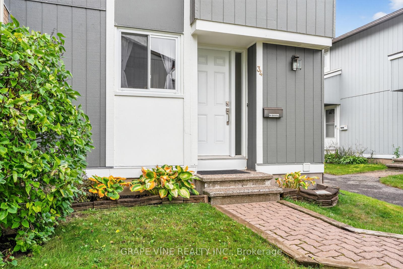 Photo 3 of Unit 61, 34 Sherway Drive, Ottawa, Barrhaven - Pheasant Run — HOMEH