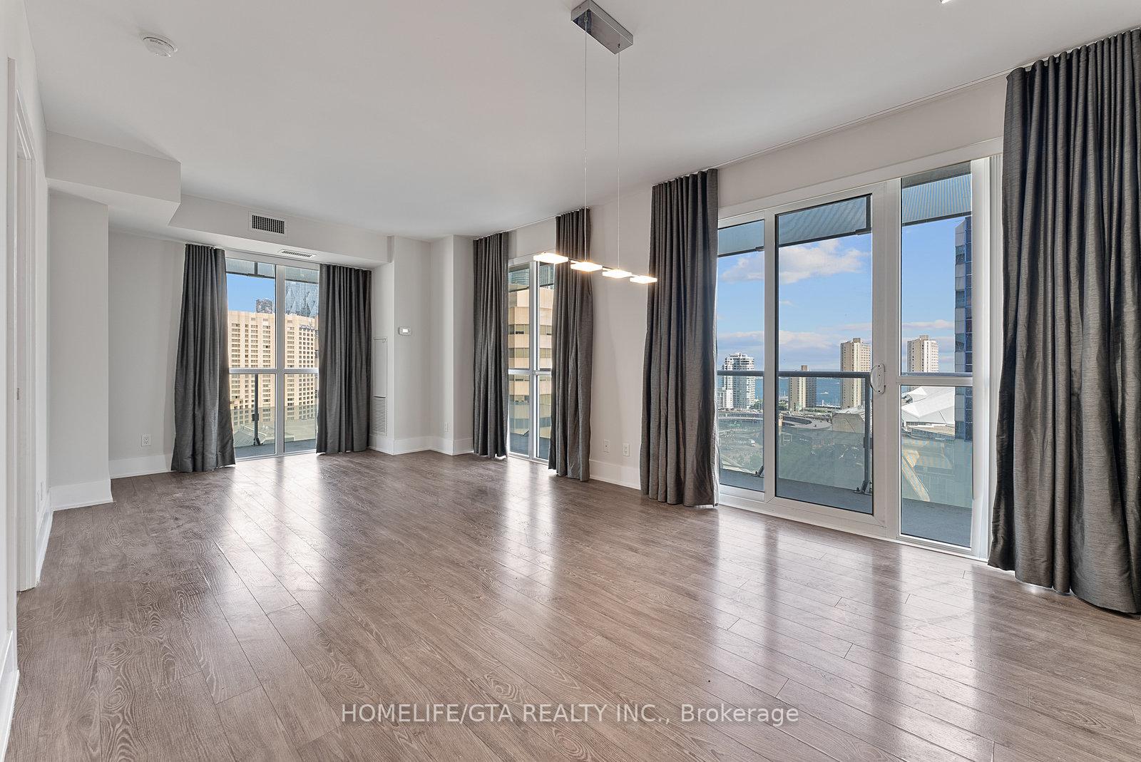 Photo 4 of Unit 1811, 300 Front Street, Toronto, Waterfront Communities — HOMEH