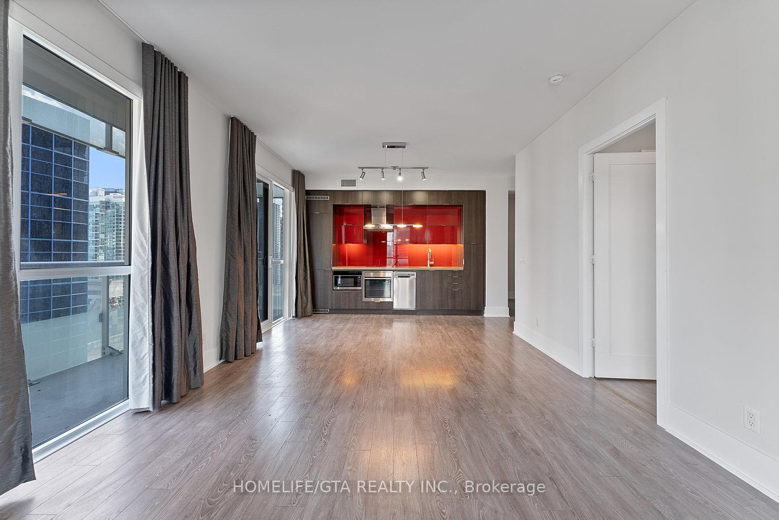 Photo 8 of Unit 1811, 300 Front Street, Toronto, Waterfront Communities — HOMEH