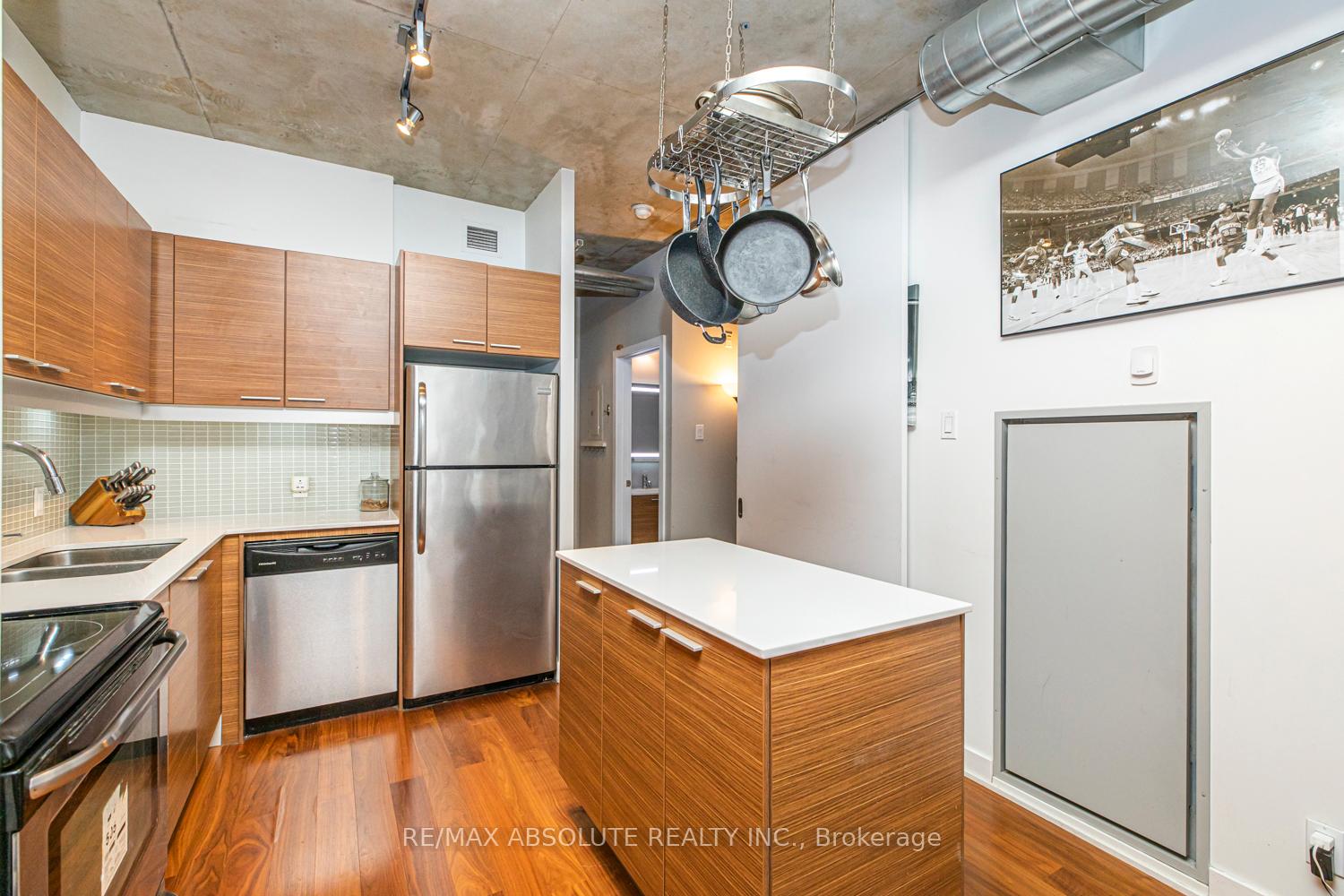 Photo 3 of Unit 422, 349 Mcleod Street, Ottawa, Ottawa Centre — HOMEH