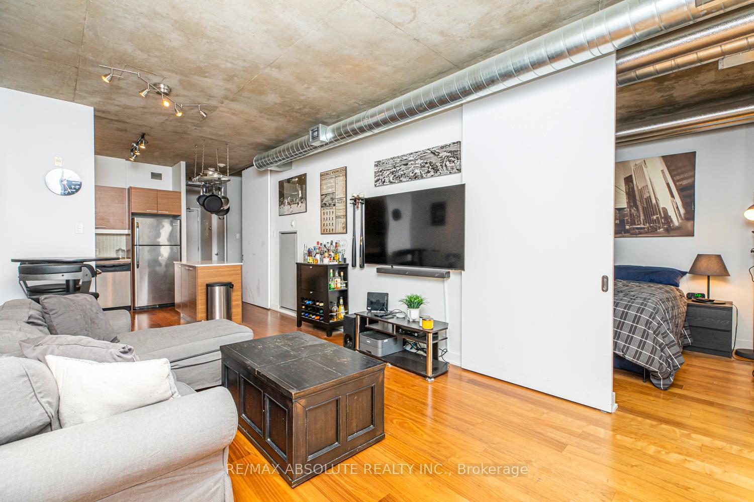 Photo 11 of Unit 422, 349 Mcleod Street, Ottawa, Ottawa Centre — HOMEH
