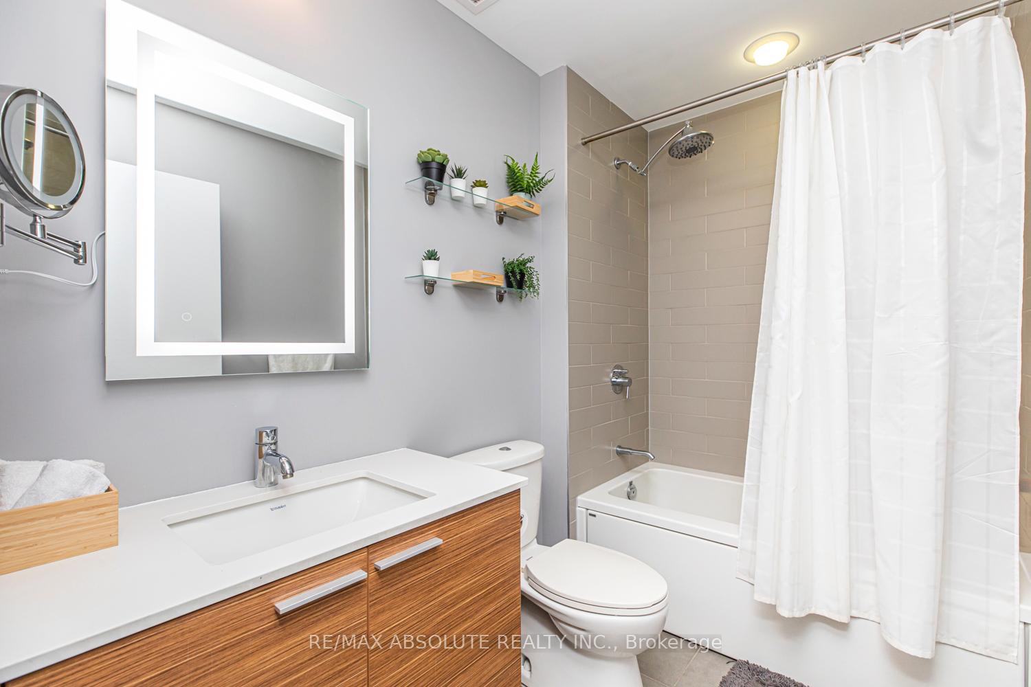 Photo 14 of Unit 422, 349 Mcleod Street, Ottawa, Ottawa Centre — HOMEH