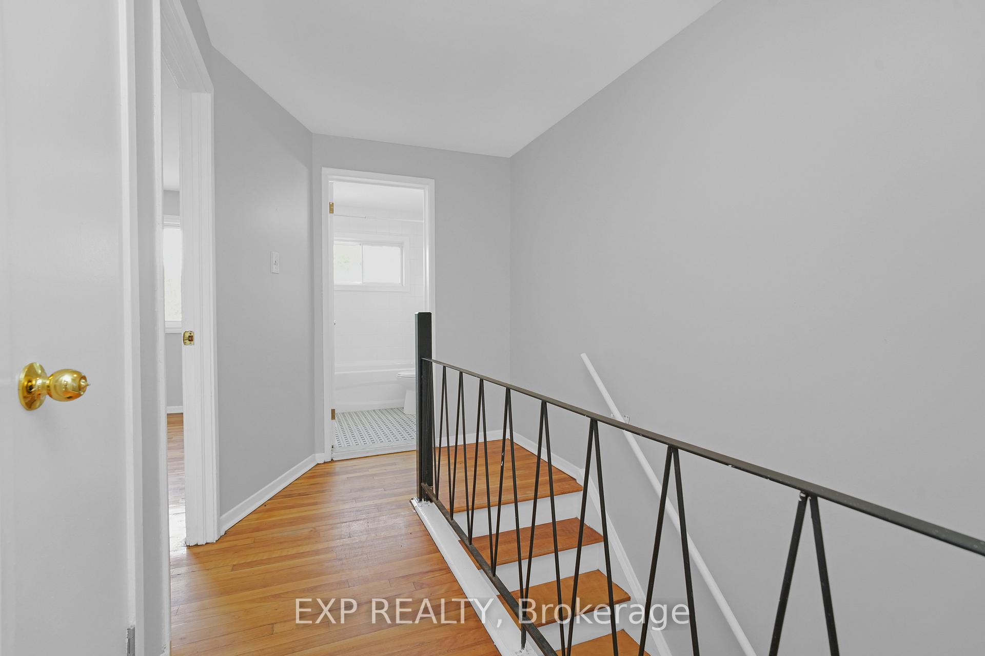 Photo 8 of 1313A Coldrey Avenue, Ottawa, Carlington — HOMEH