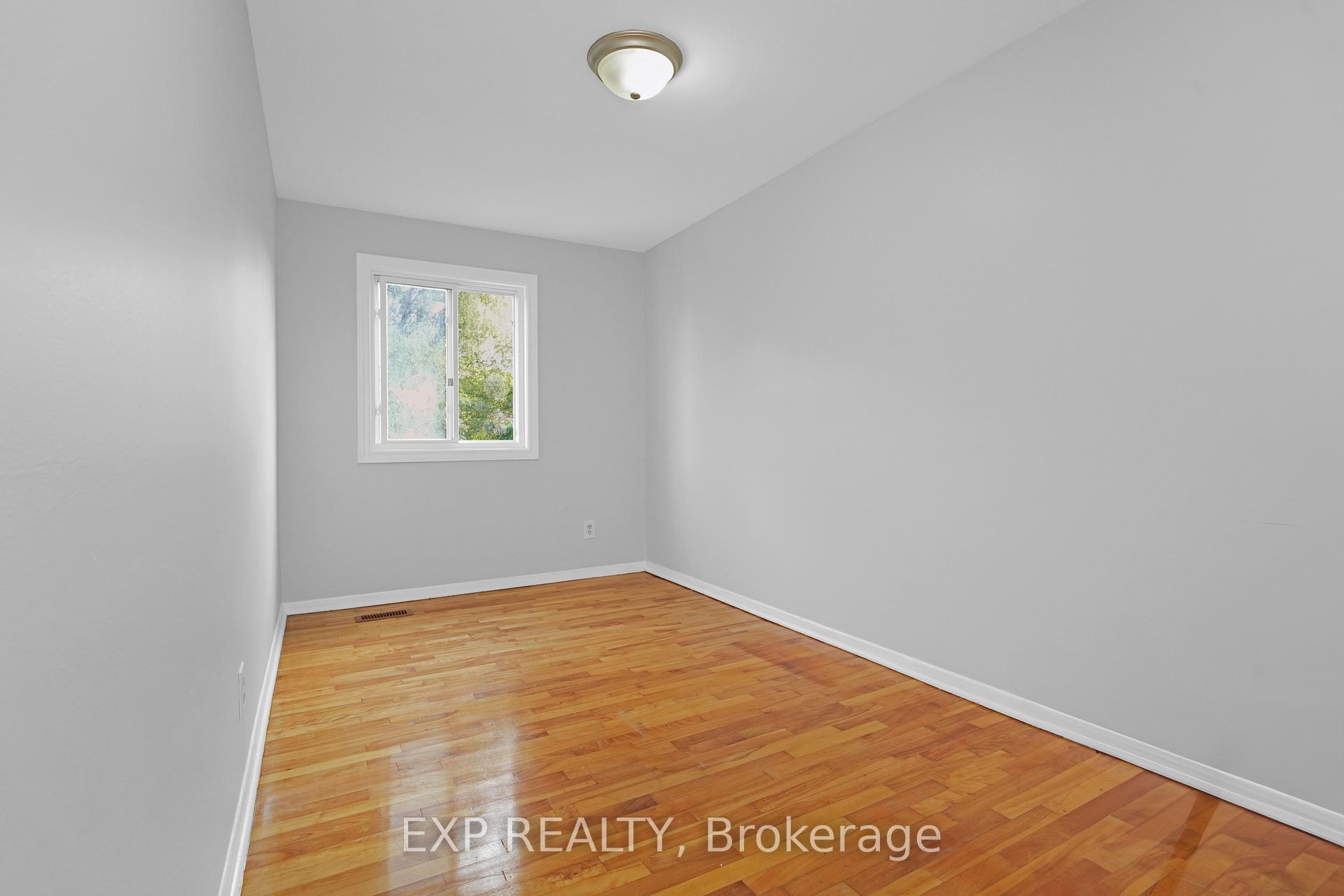 Photo 15 of 1313A Coldrey Avenue, Ottawa, Carlington — HOMEH