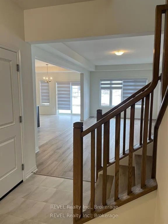 Photo 2 of Unit Upper, 84 Acacia Road, Pelham, Fonthill — HOMEH