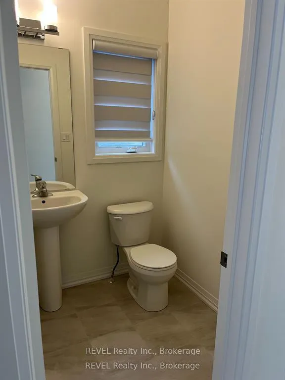Photo 8 of Unit Upper, 84 Acacia Road, Pelham, Fonthill — HOMEH