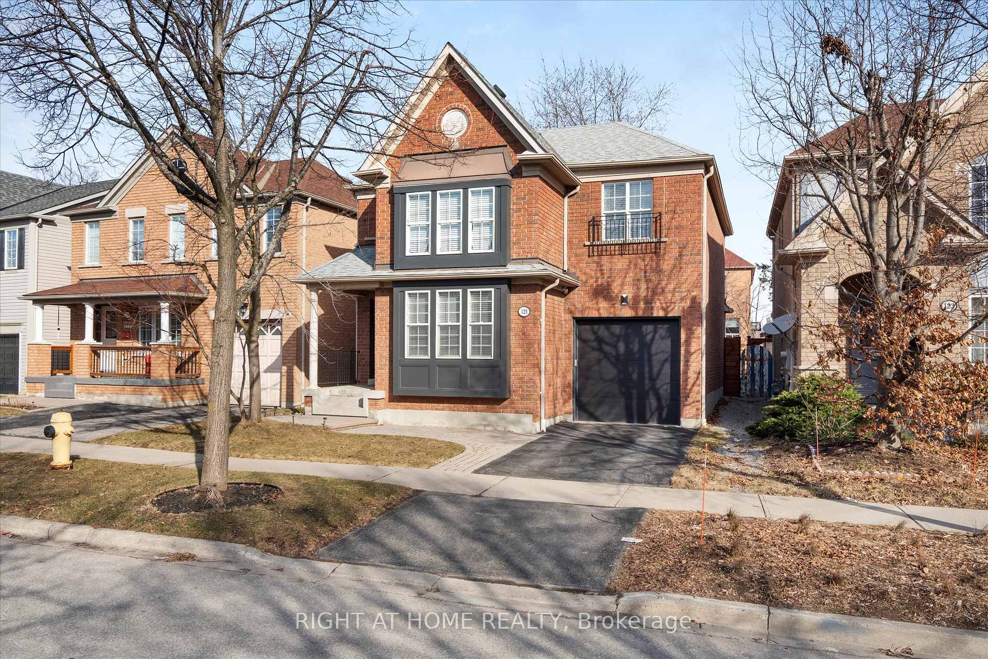 Photo 1 of 121 Mcsweeney Crescent, Ajax, Northwest Ajax — HOMEH