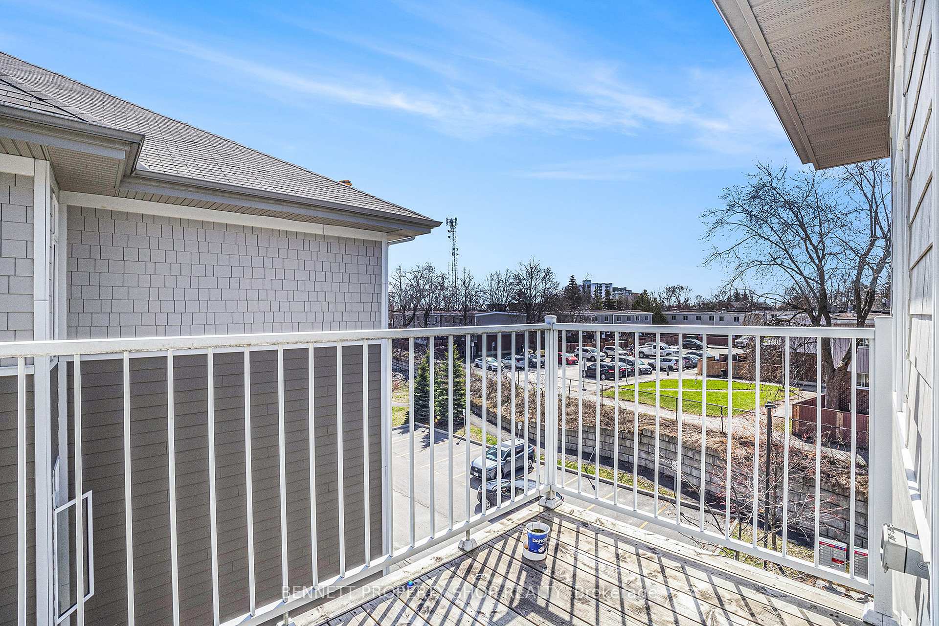 Photo 18 of Unit H, 322 Everest Private, Ottawa, Elmvale Acres — HOMEH