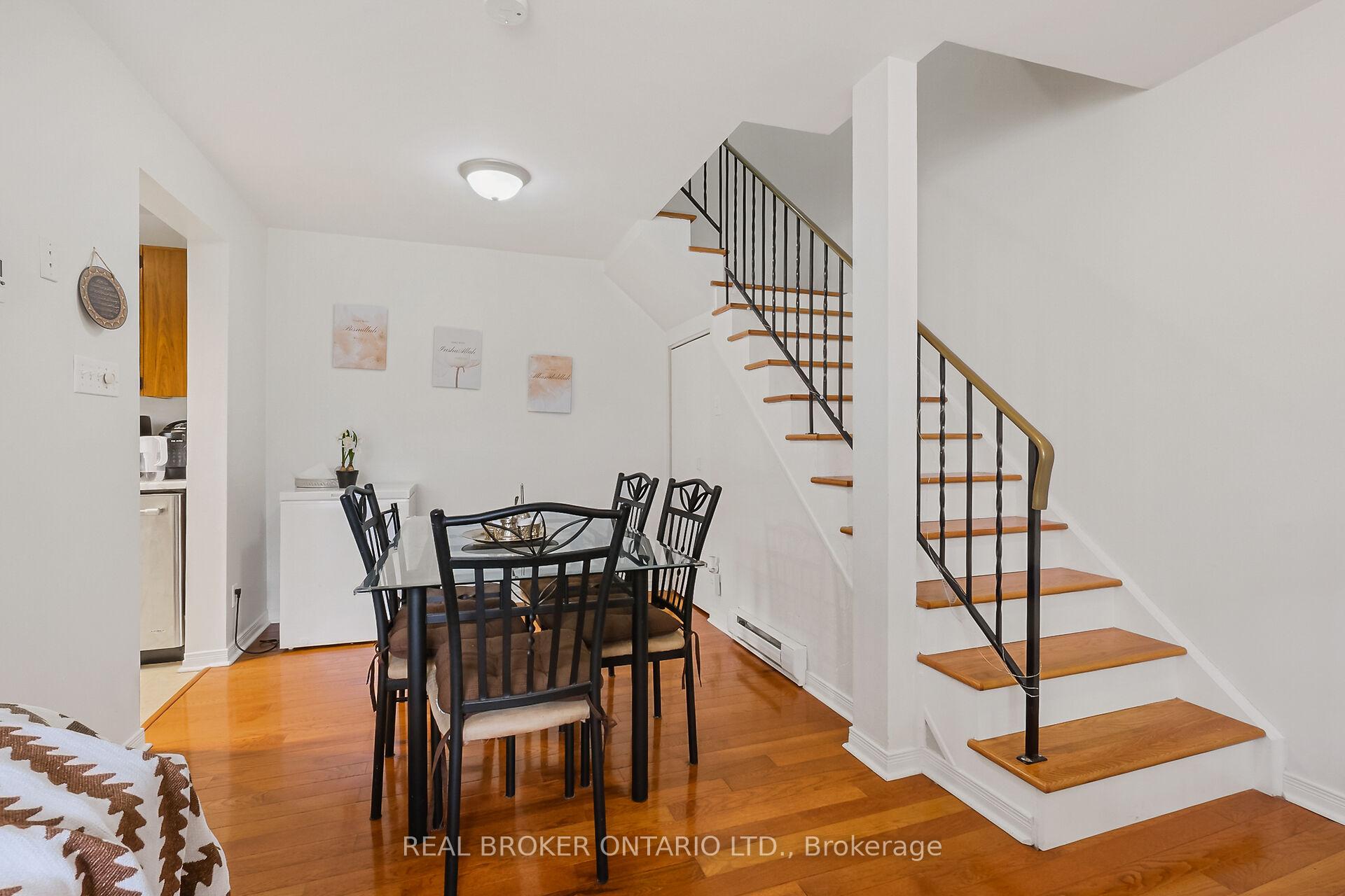 Photo 7 of 61 Pixley Private, Ottawa, Riverview Park — HOMEH