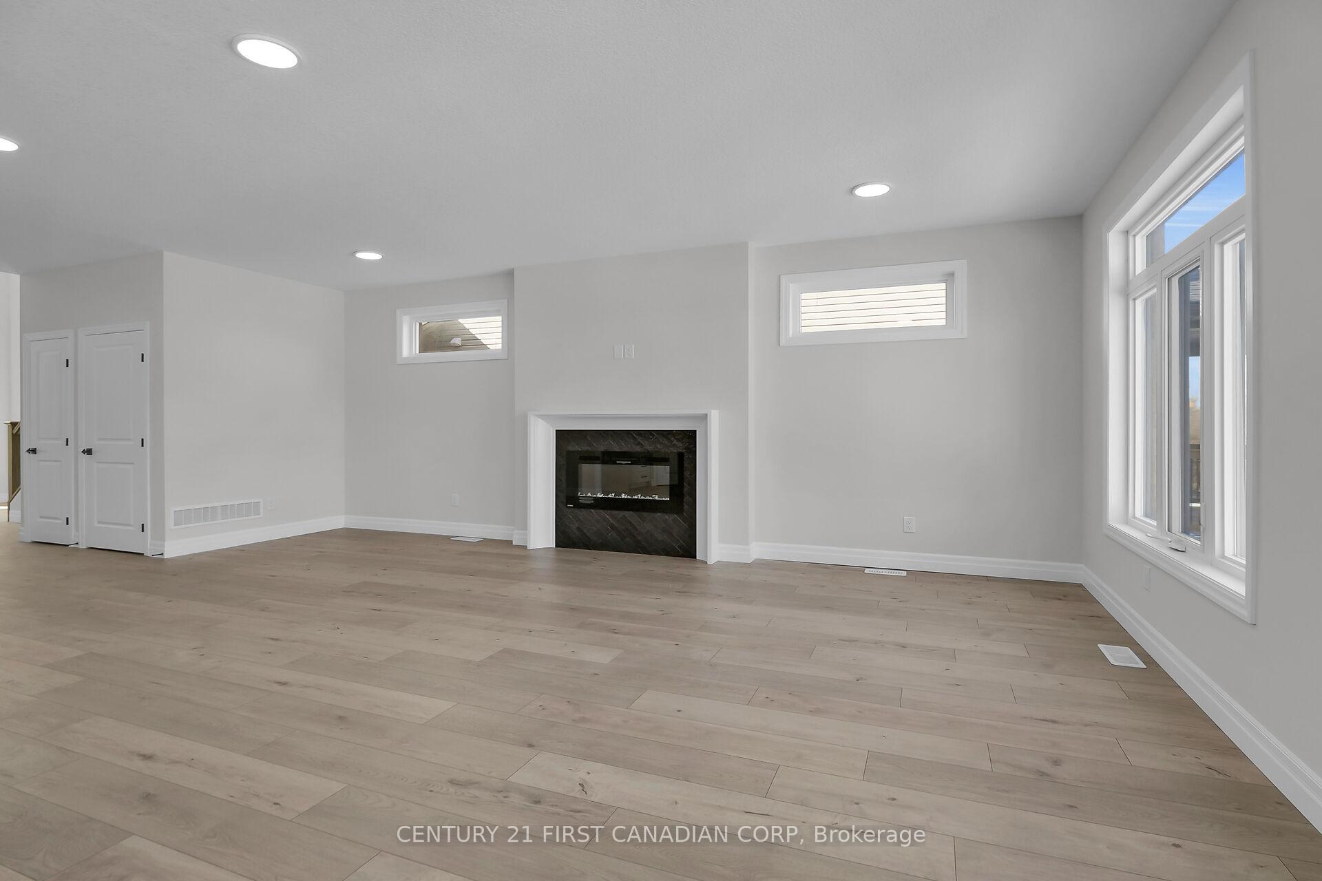Photo 13 of Unit 21, 35 Old Course Road, St. Thomas — HOMEH