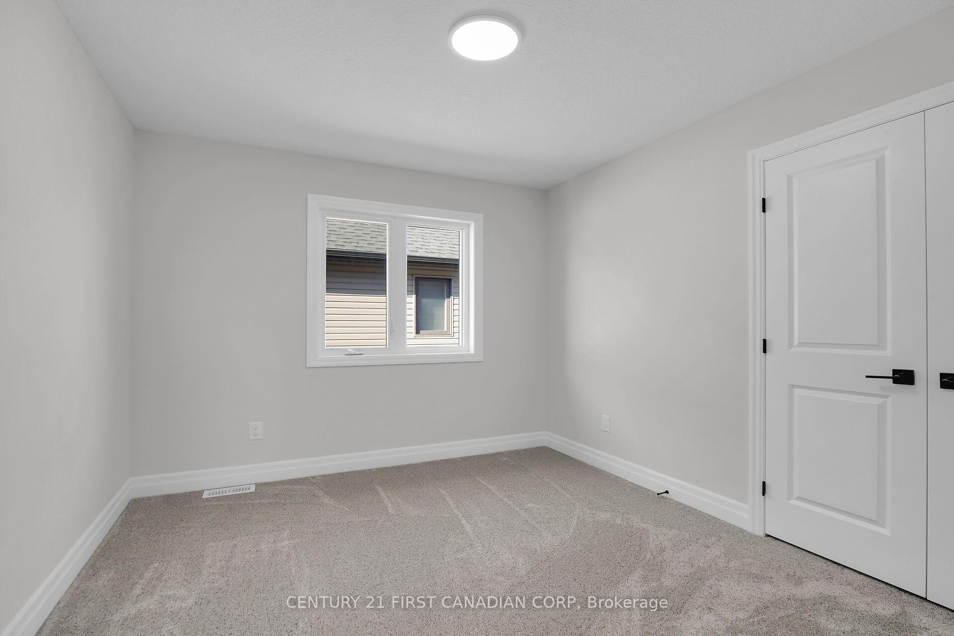 Photo 23 of Unit 21, 35 Old Course Road, St. Thomas — HOMEH