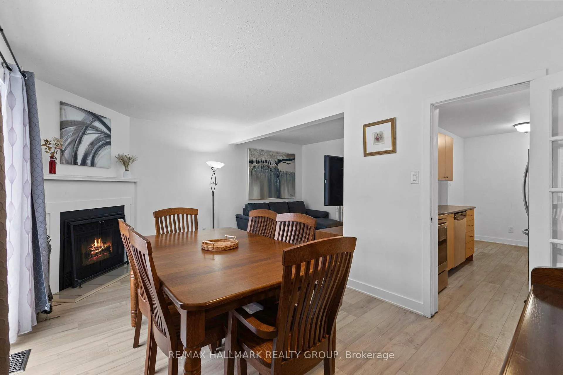 Photo 8 of 463 Canotia Place, Ottawa, Fallingbrook/Pineridge — HOMEH