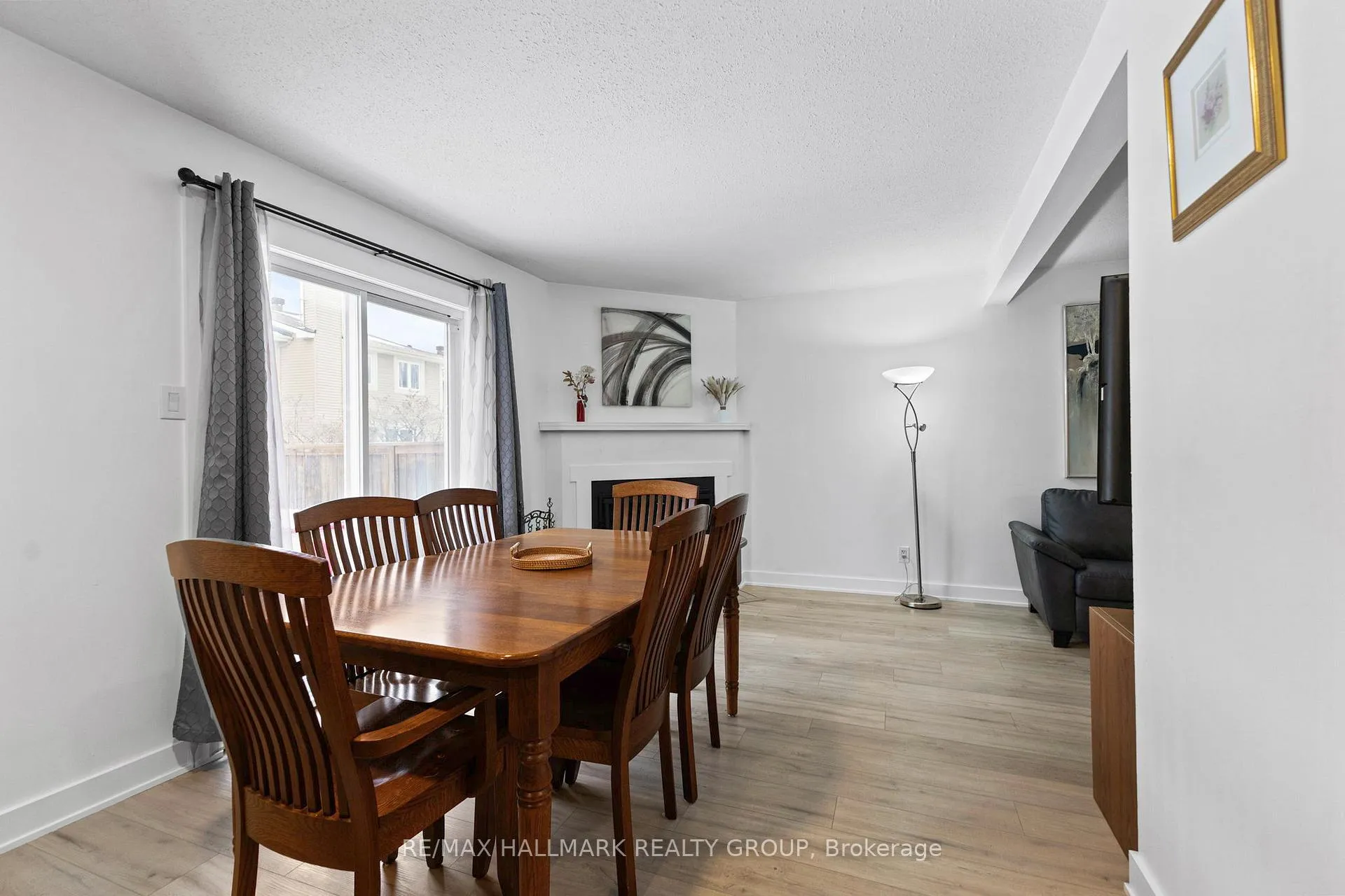 Photo 9 of 463 Canotia Place, Ottawa, Fallingbrook/Pineridge — HOMEH
