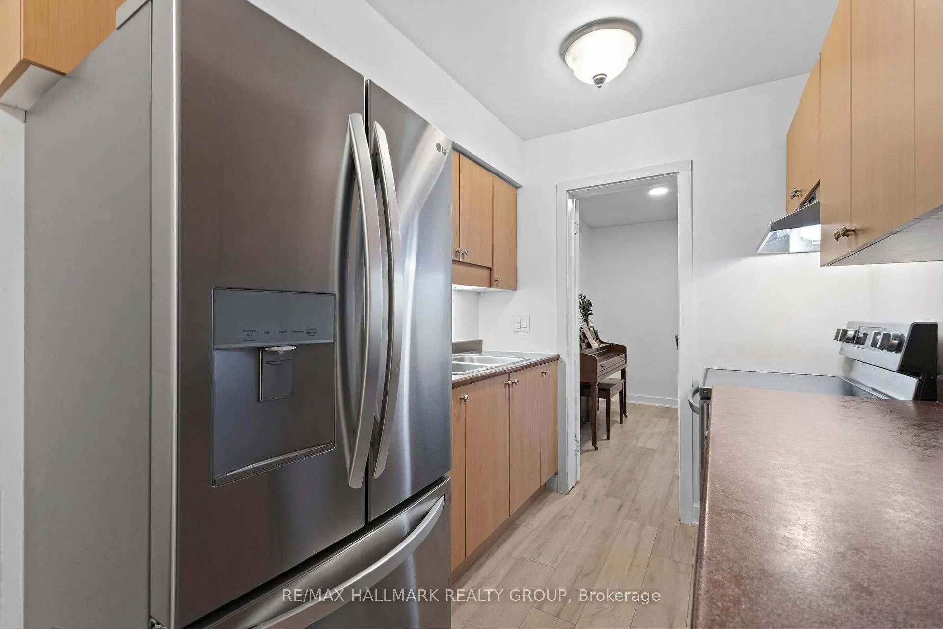 Photo 18 of 463 Canotia Place, Ottawa, Fallingbrook/Pineridge — HOMEH