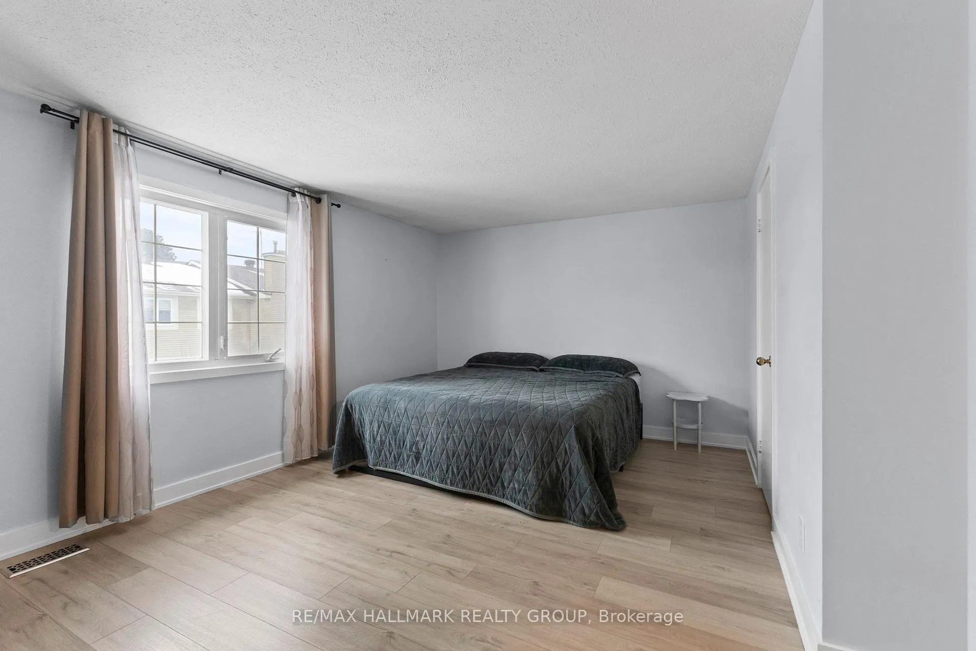 Photo 28 of 463 Canotia Place, Ottawa, Fallingbrook/Pineridge — HOMEH