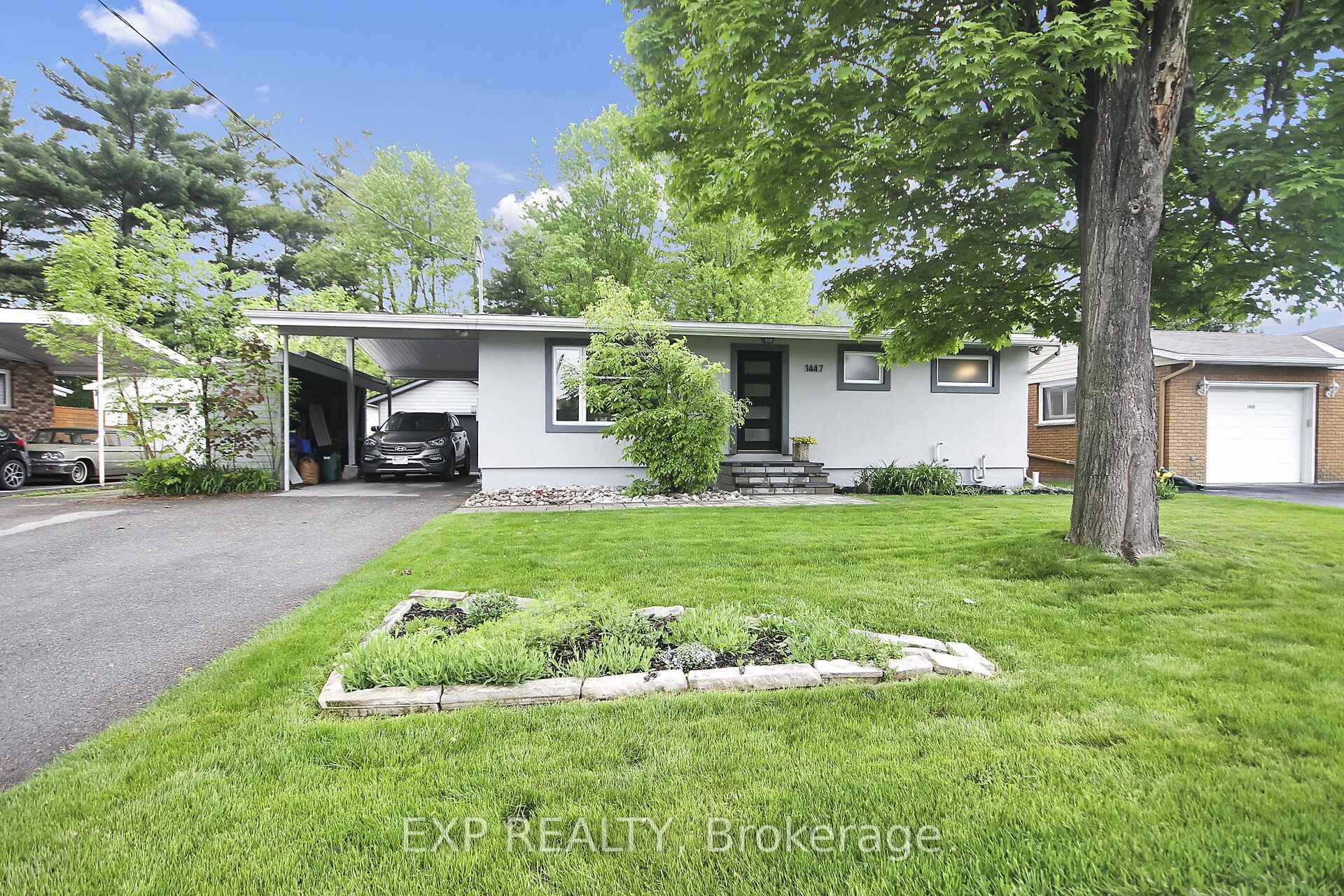 Front of 1447 Maxime Street