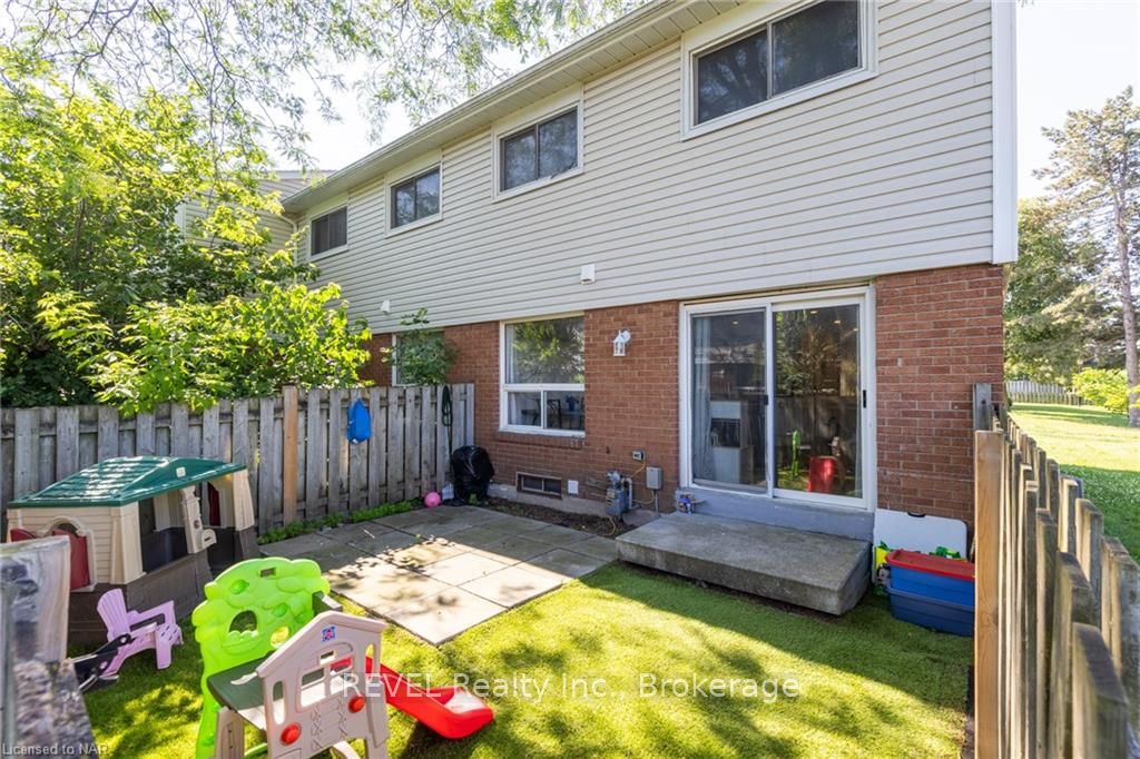 Photo 6 of Unit 117, 286 Cushman Rd, St. Catharines, Carlton/Bunting — HOMEH